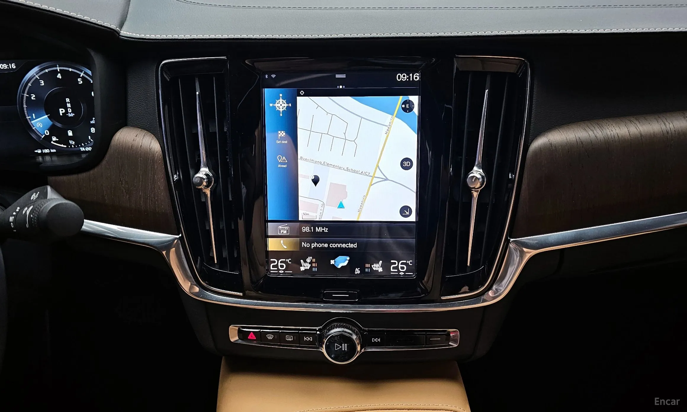 Volvo S90 превью 15