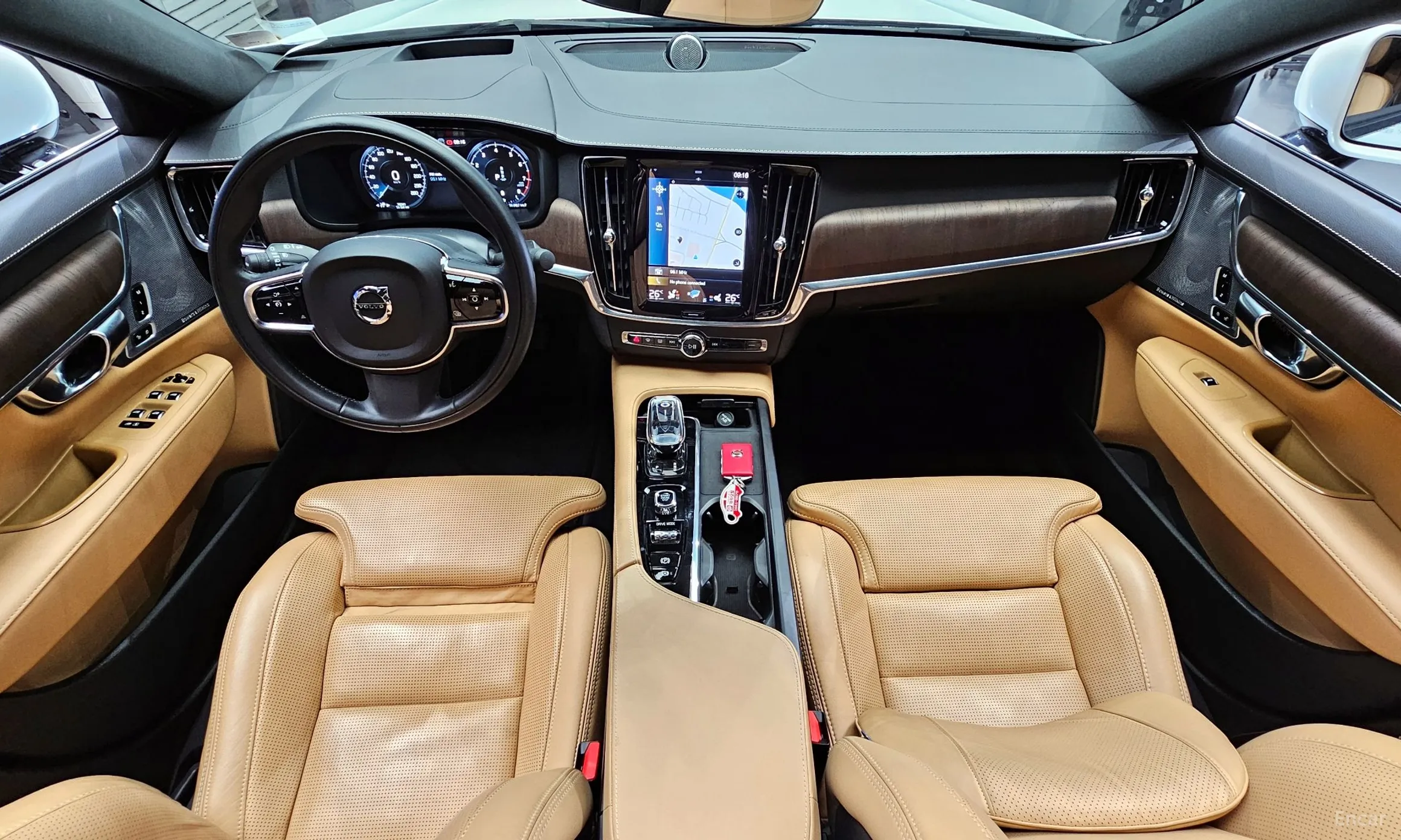Volvo S90 превью 7