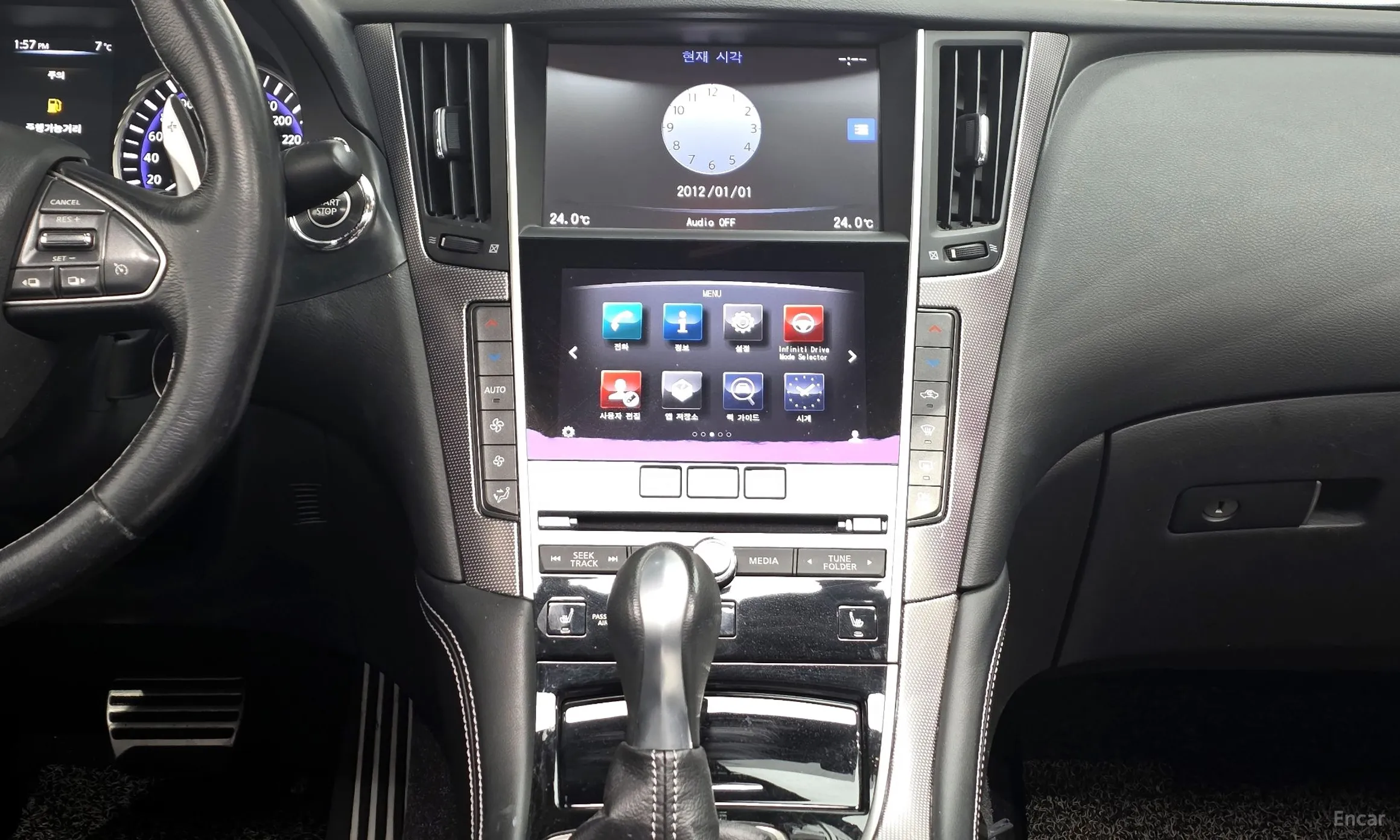 Infiniti Q50 превью 14