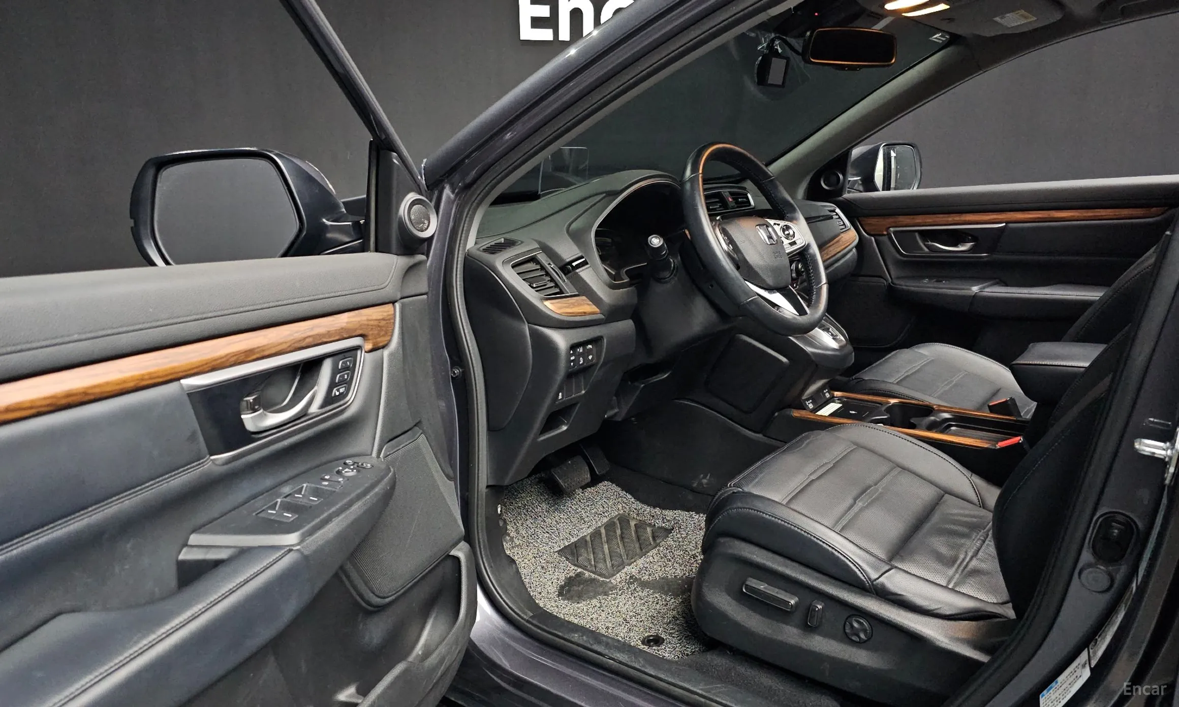 Honda CR-V 5th generation превью 10