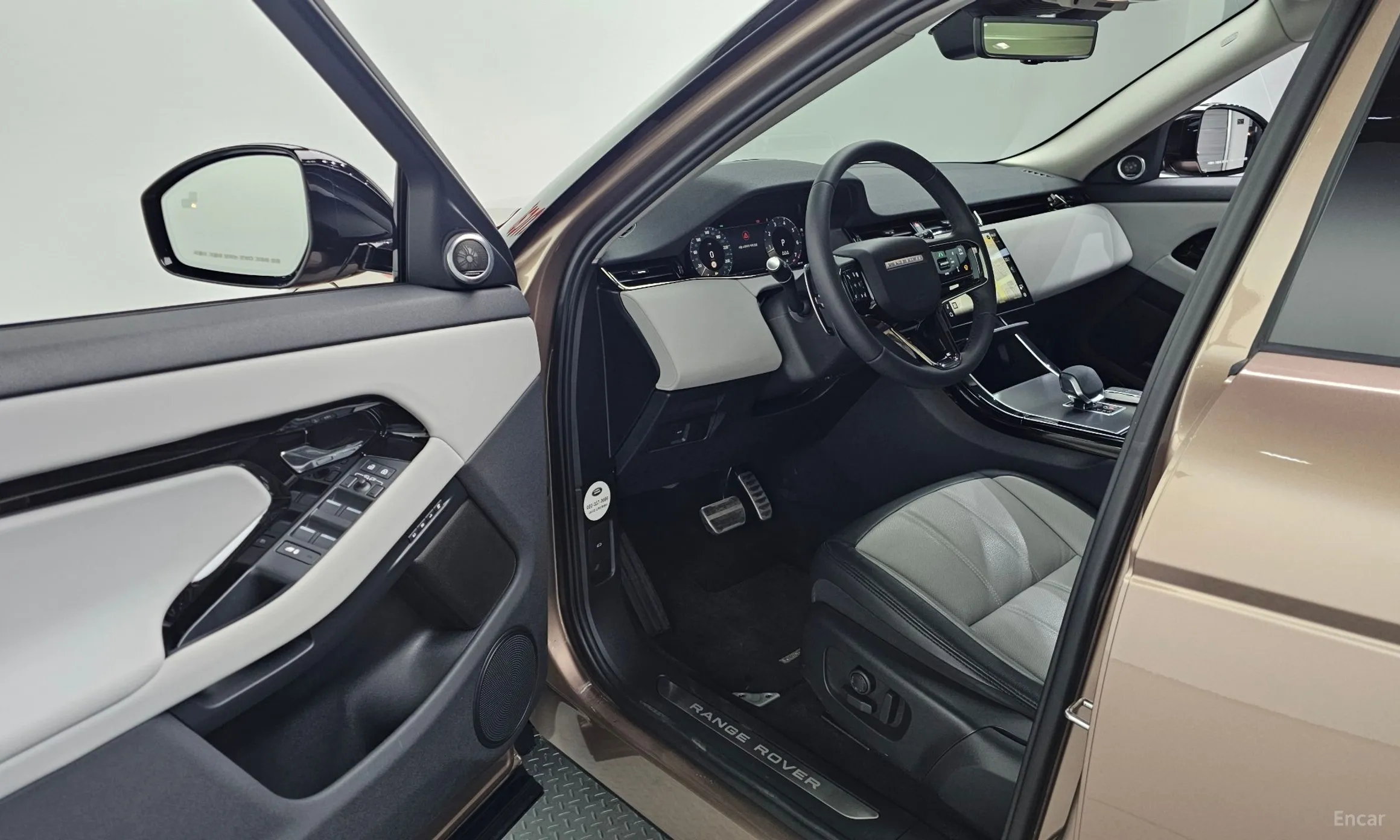 Land Rover Range Rover Evoque 2nd Generation превью 11