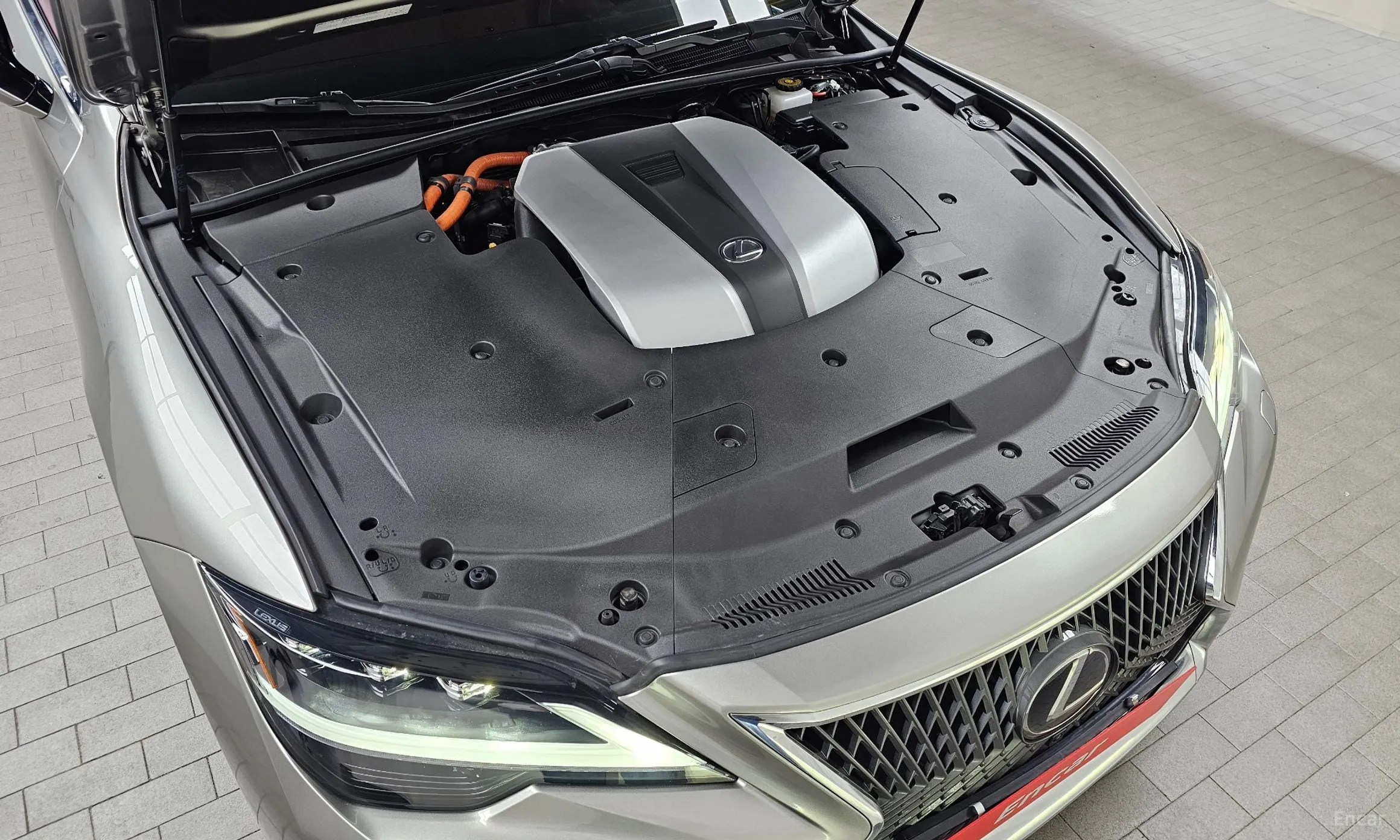 Lexus LS500h Gen 5 превью 6