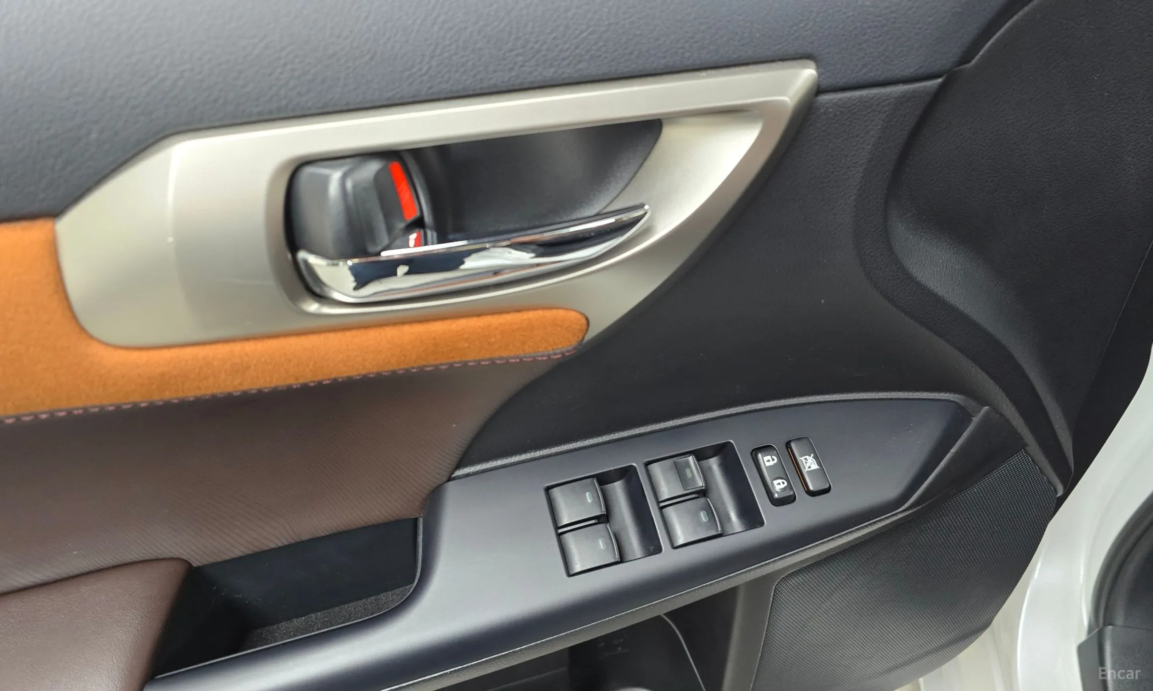 Lexus CT200h превью 17