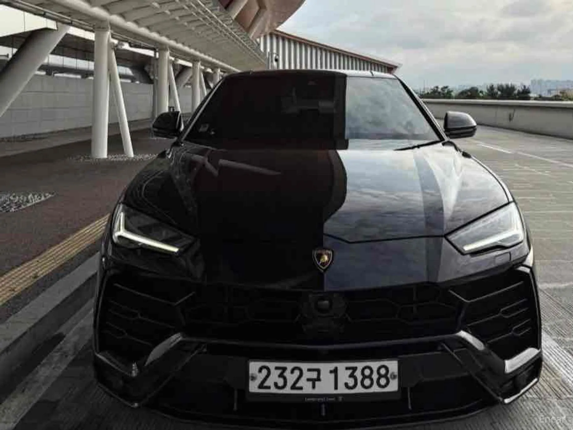 Lamborghini Urus превью 7