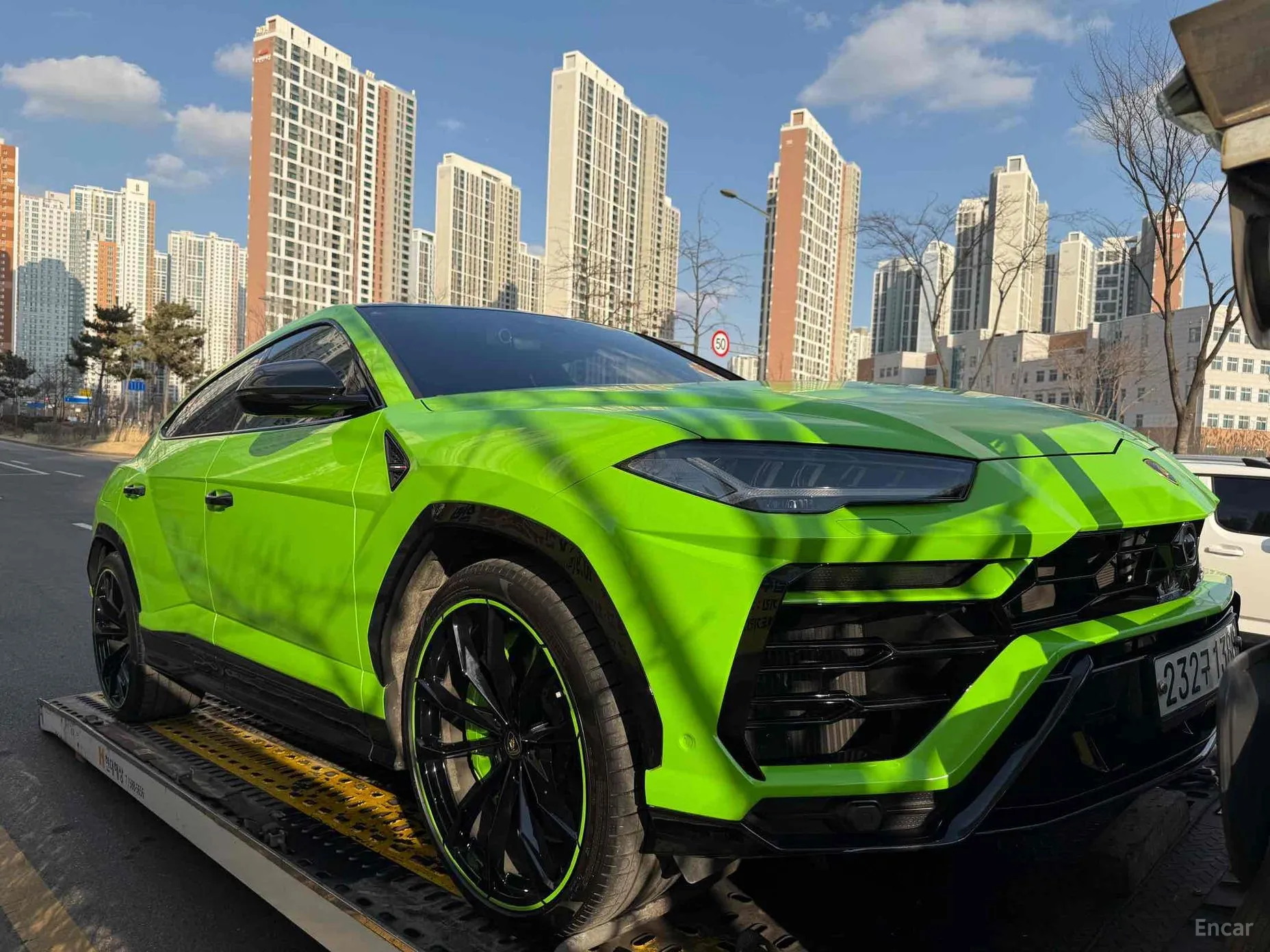 Lamborghini Urus превью 3