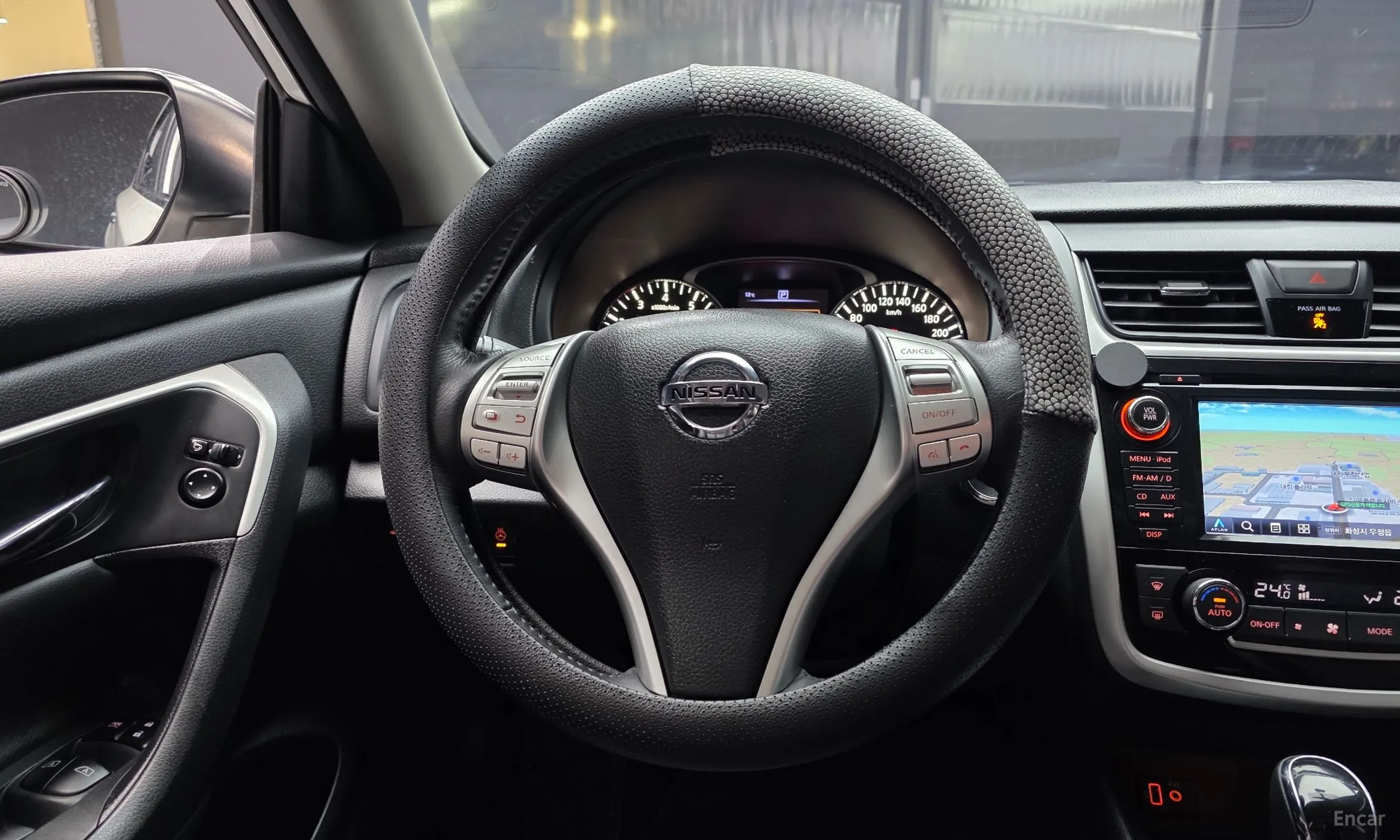 Nissan Altima превью 13