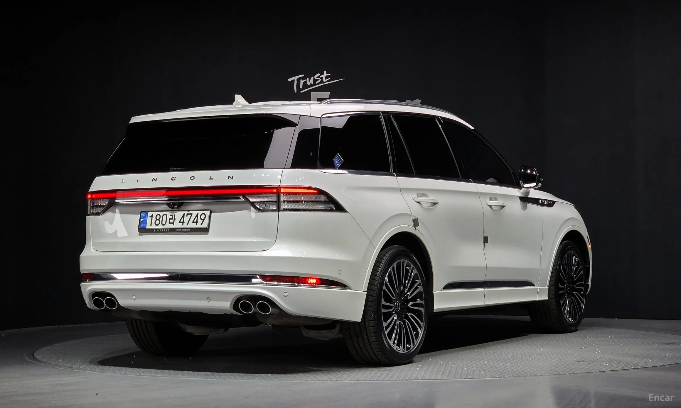 Lincoln Aviator 2nd Generation превью 2