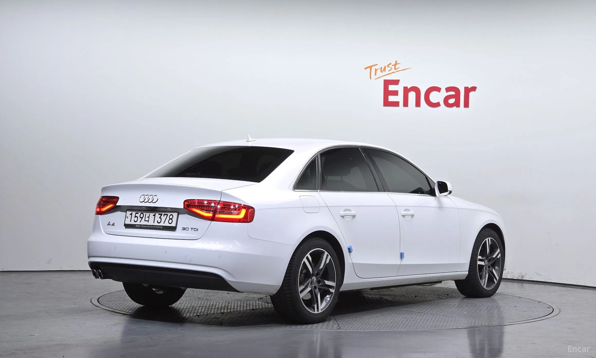 Audi New A4 превью 2
