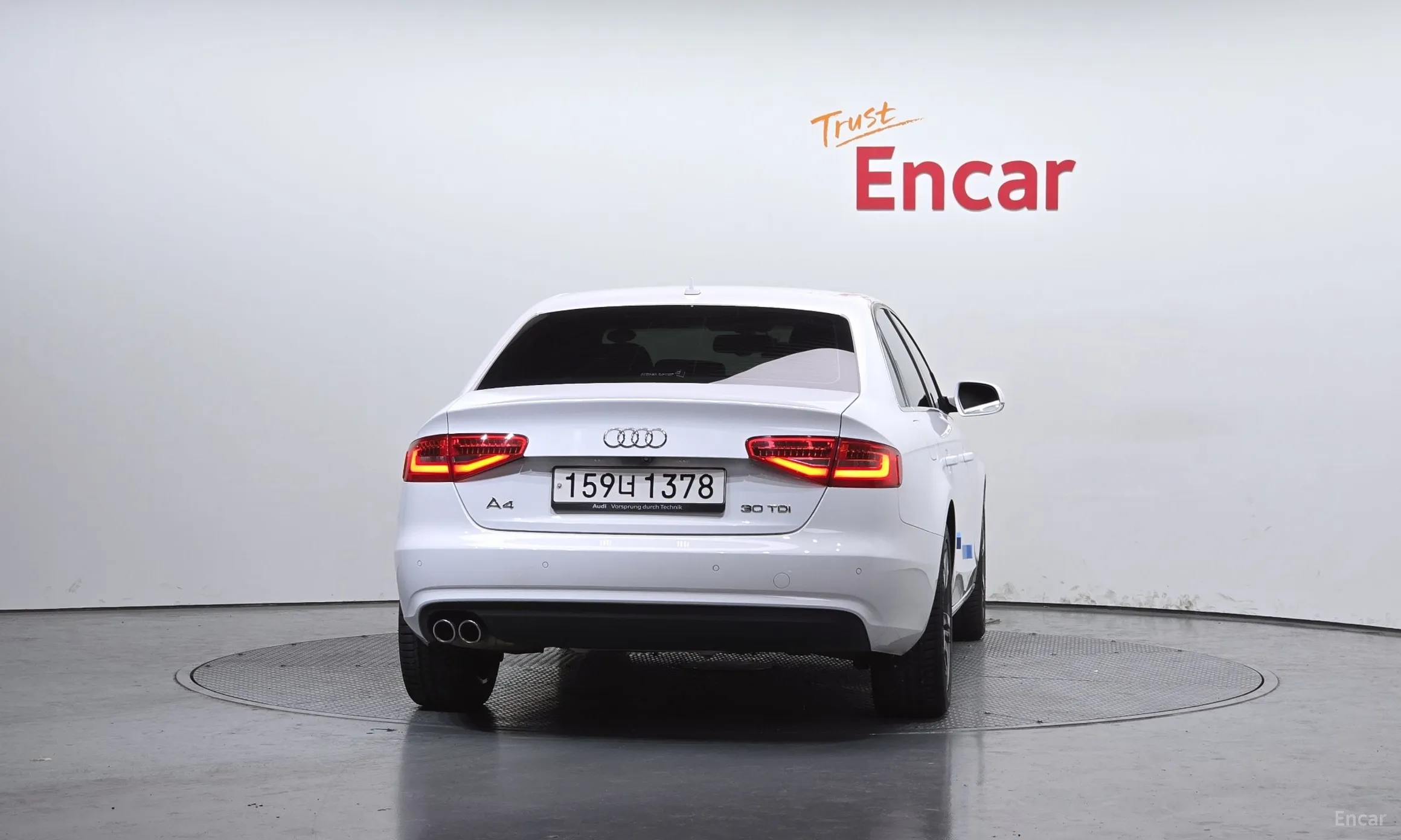 Audi New A4 превью 4