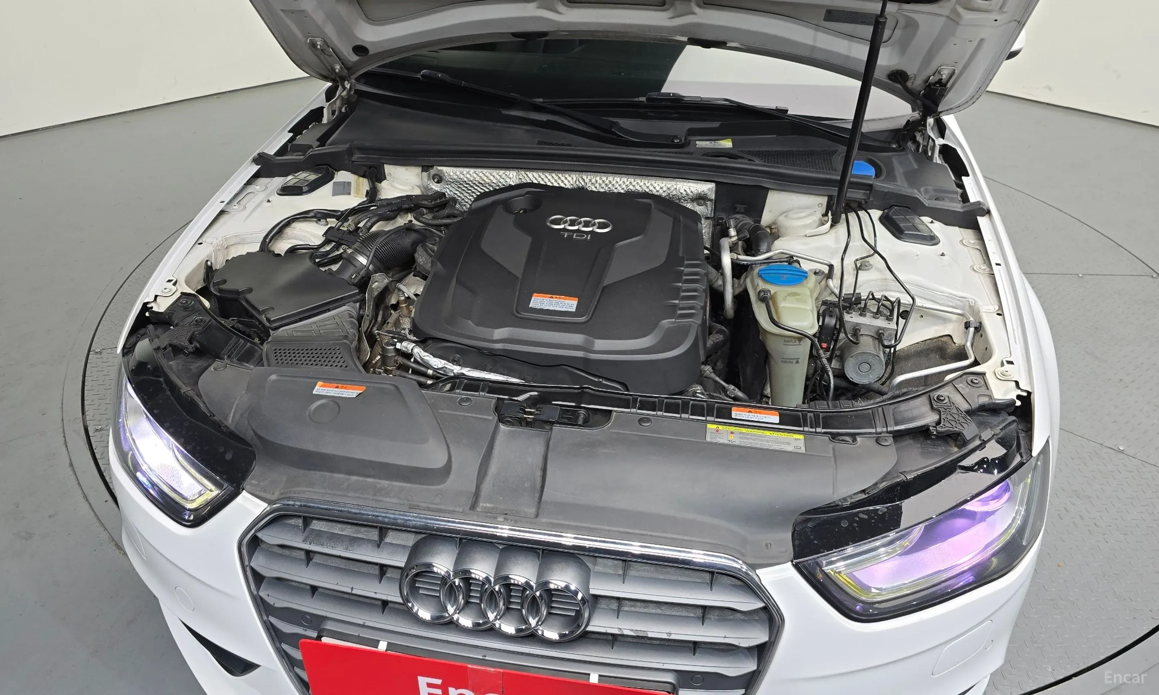 Audi New A4 превью 6