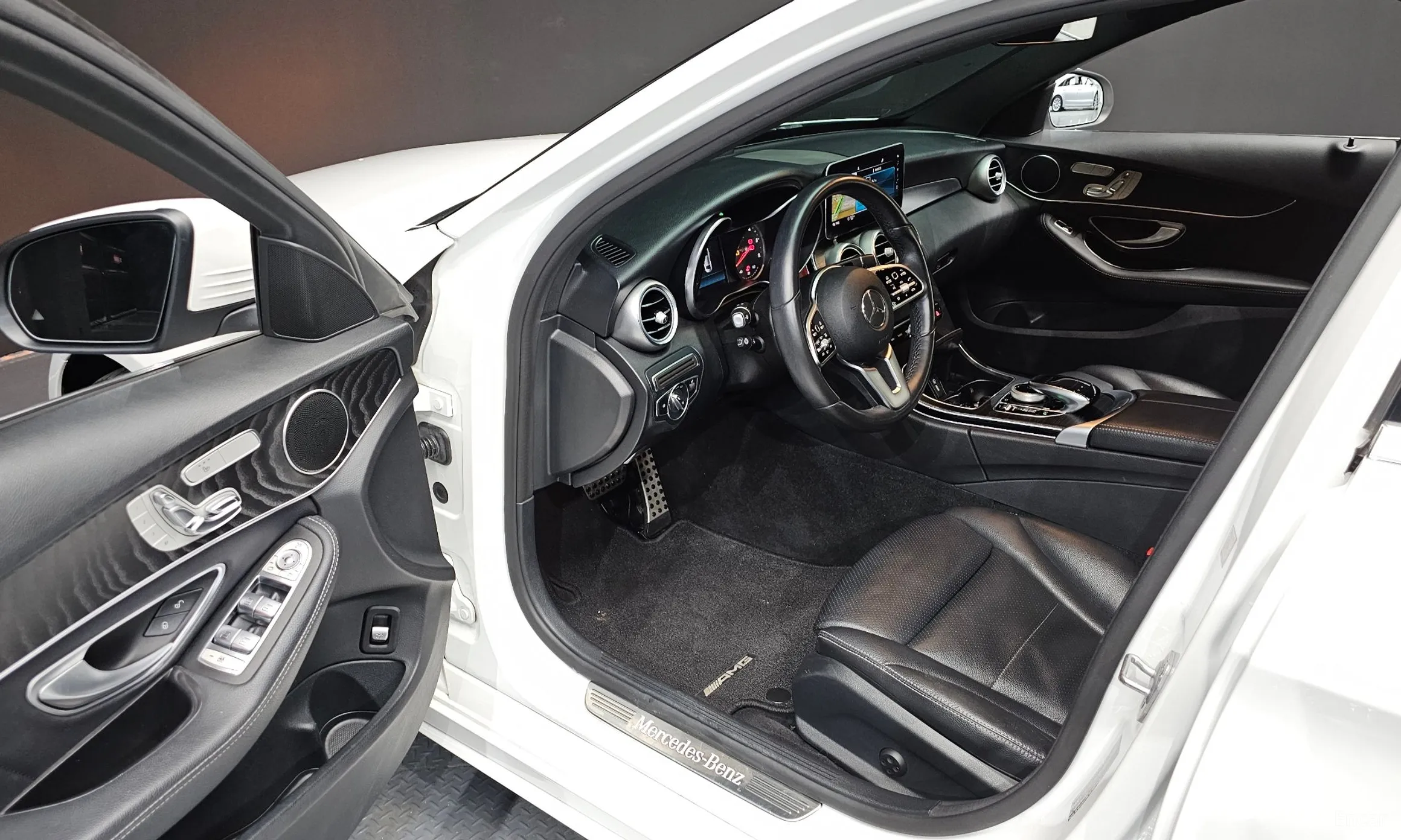 Mercedes Benz C-Class W205 превью 10