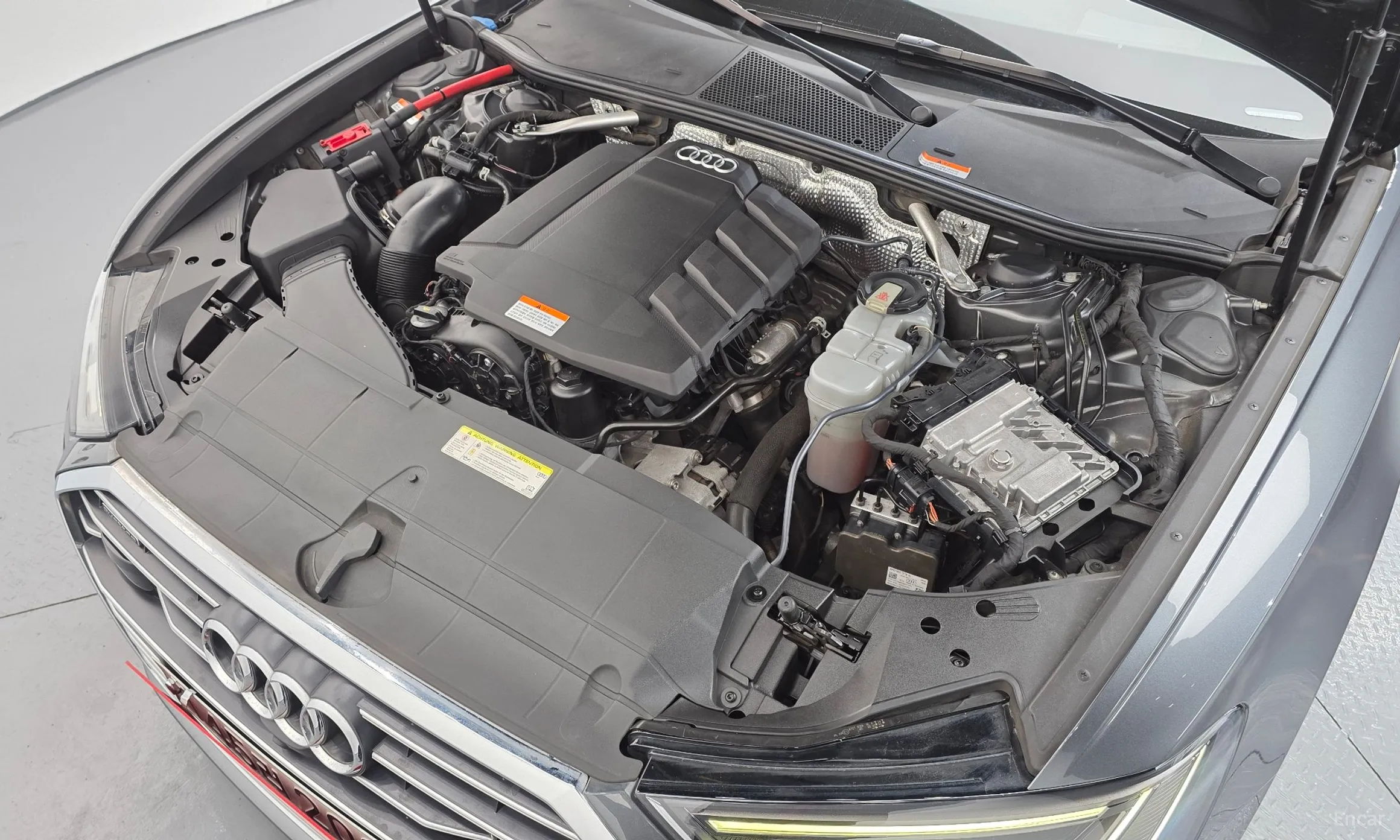 Audi A6 (C8) превью 6