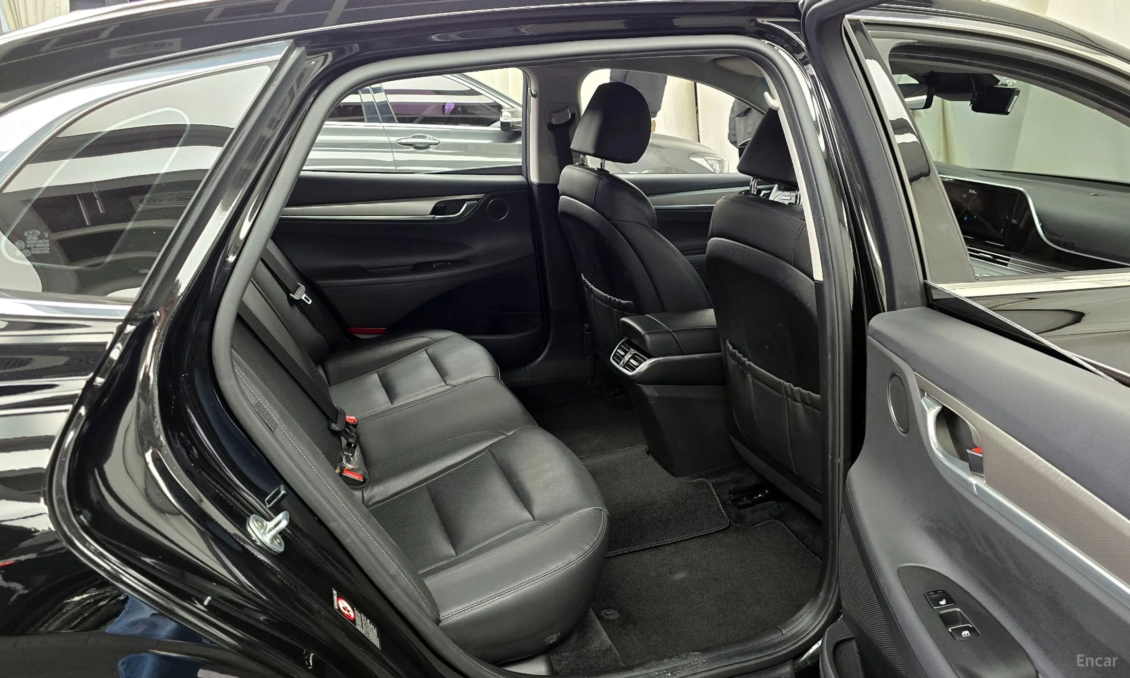 Hyundai Grandeur IG превью 12