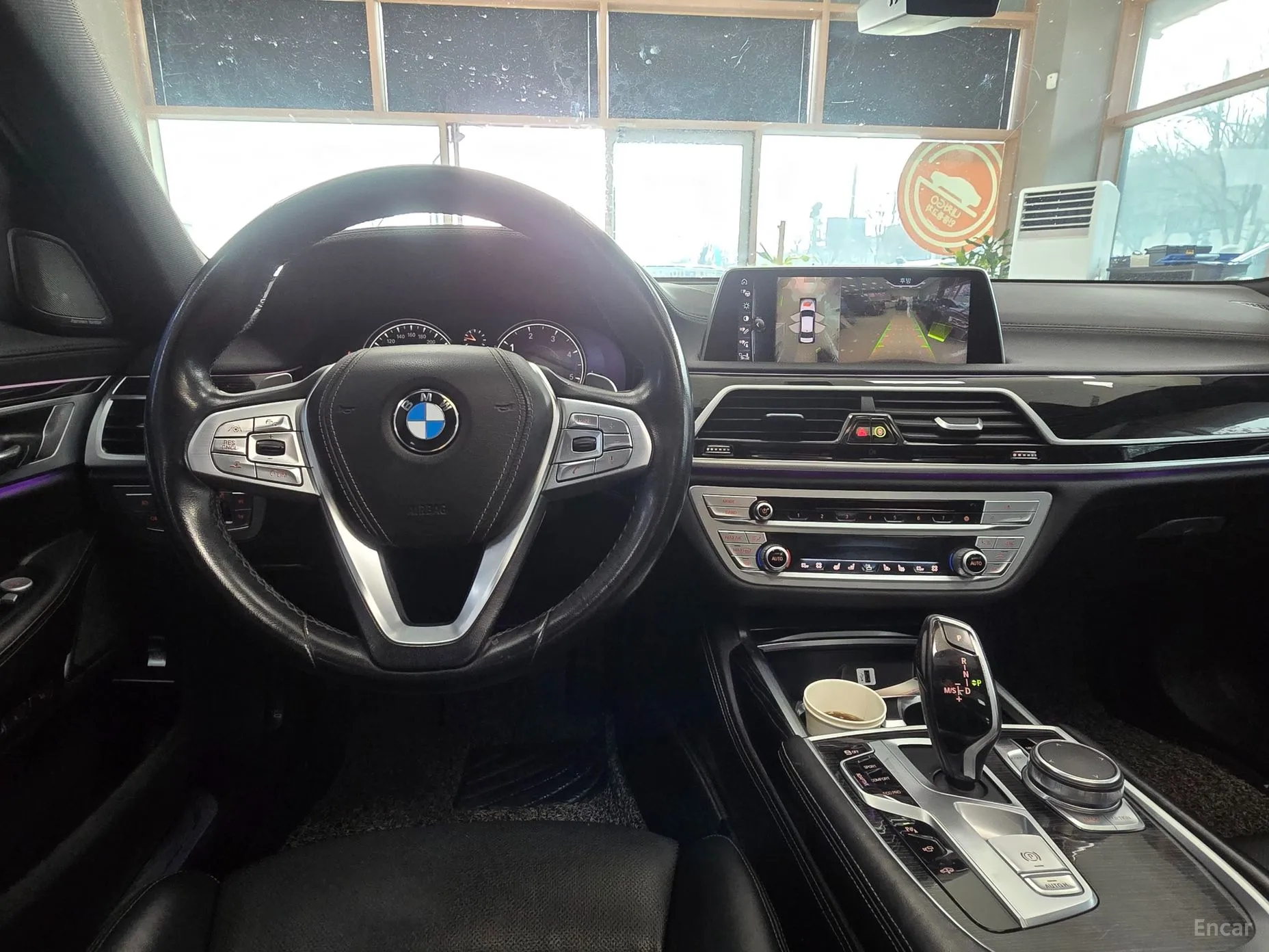 BMW 7 Series (G11) превью 11