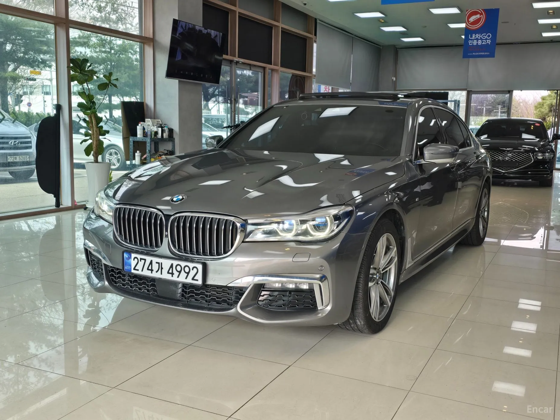 BMW 7 Series (G11)