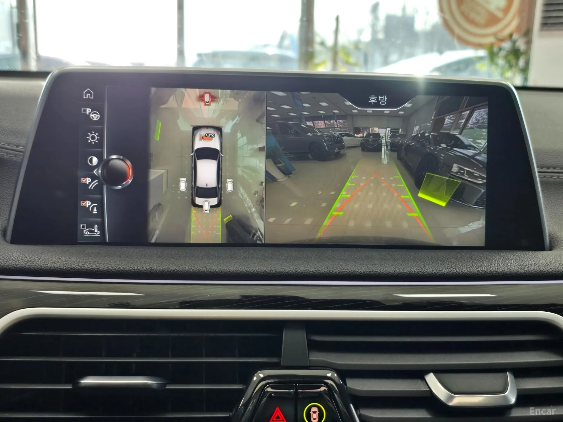 BMW 7 Series (G11) превью 16