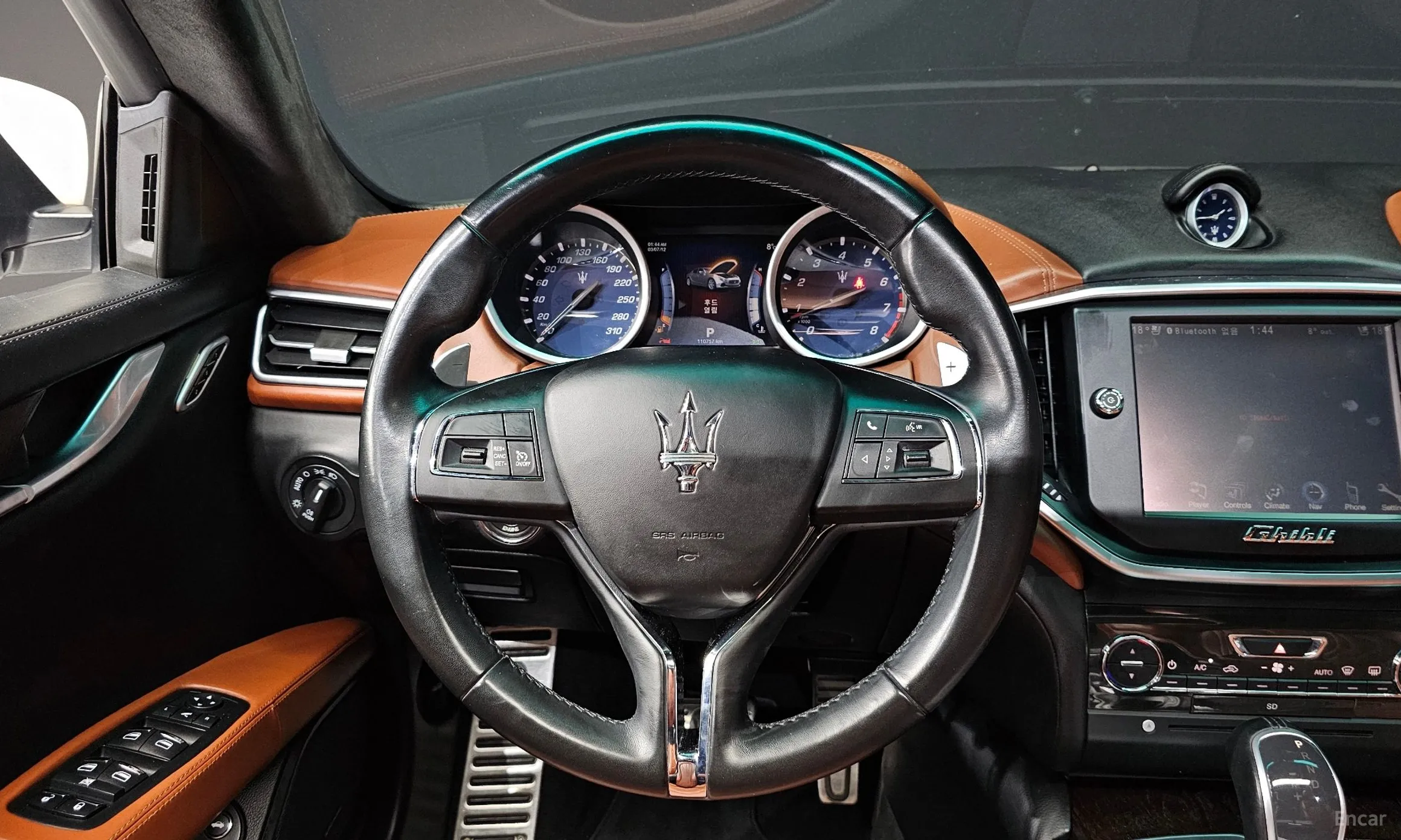 Maserati Ghibli превью 13