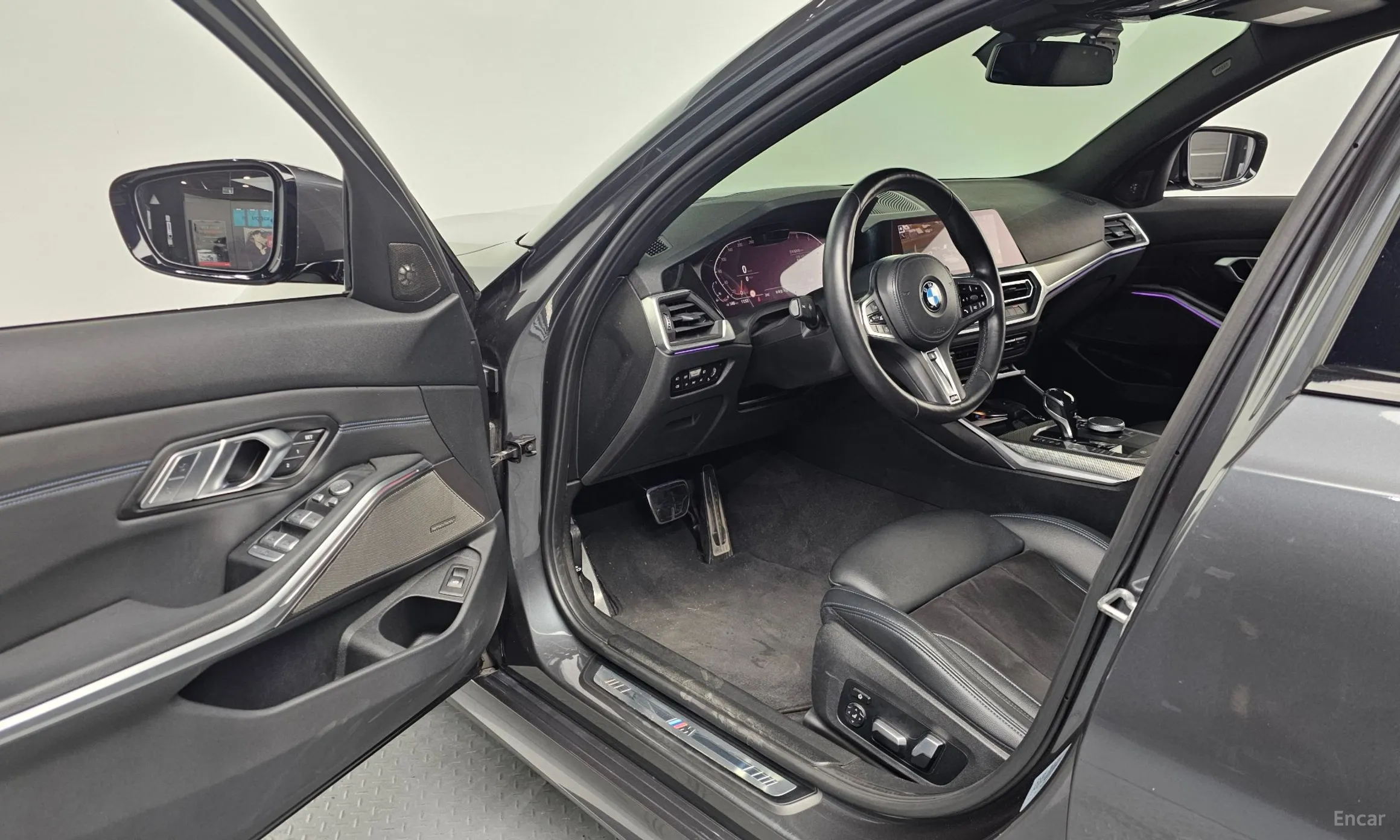BMW 3 Series (G20) превью 10