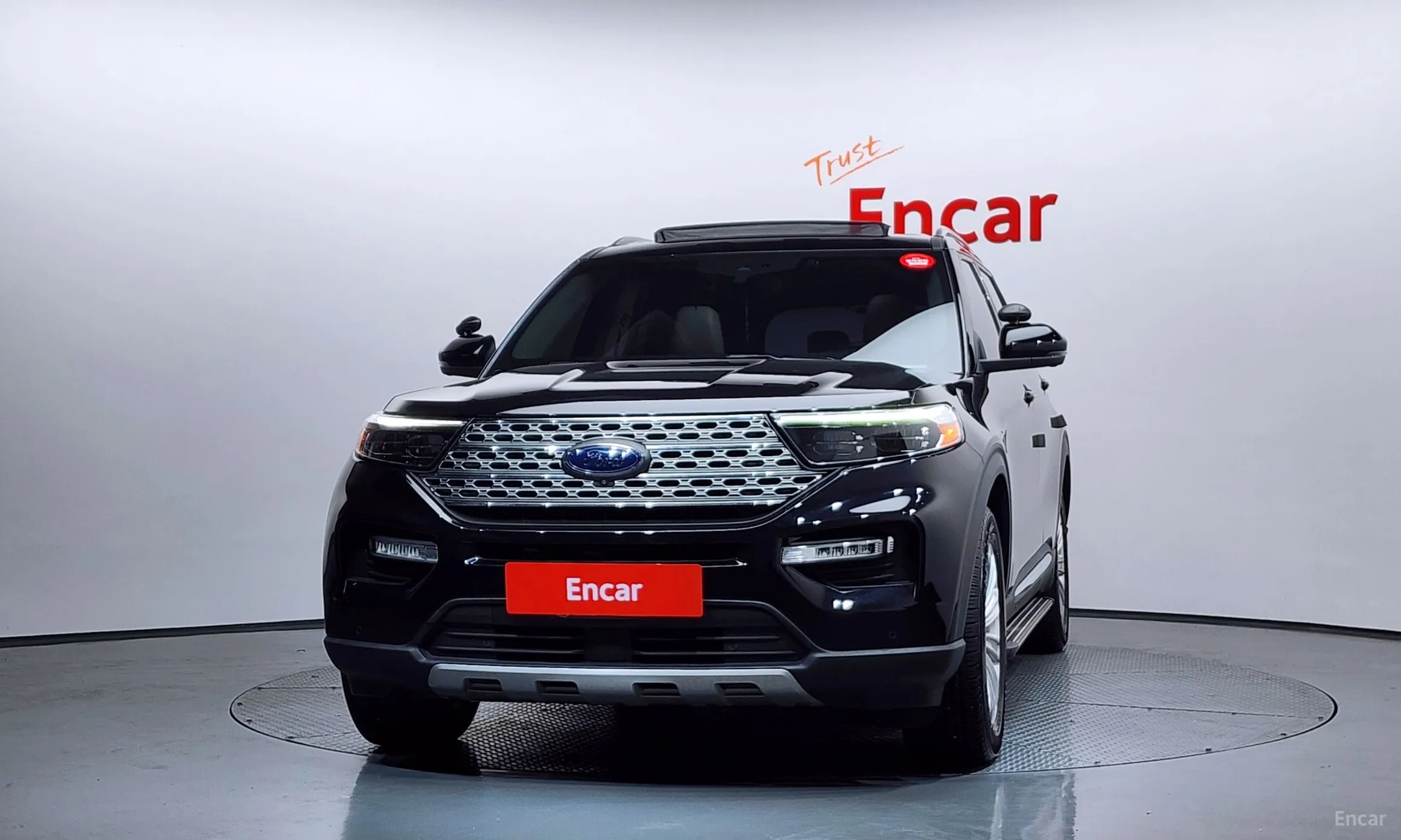Ford Explorer 6th Generation превью 3