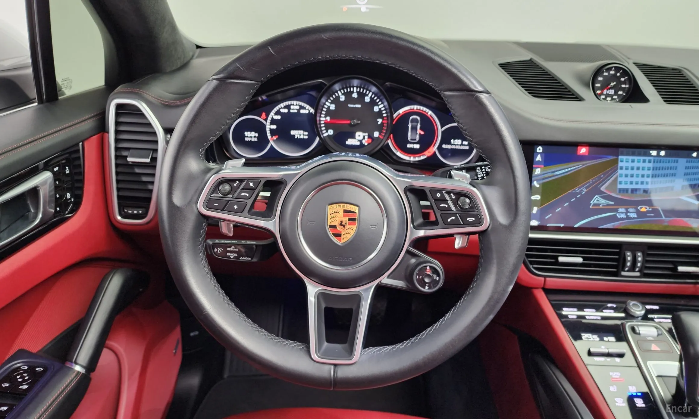 Porsche Cayenne (PO536) превью 13