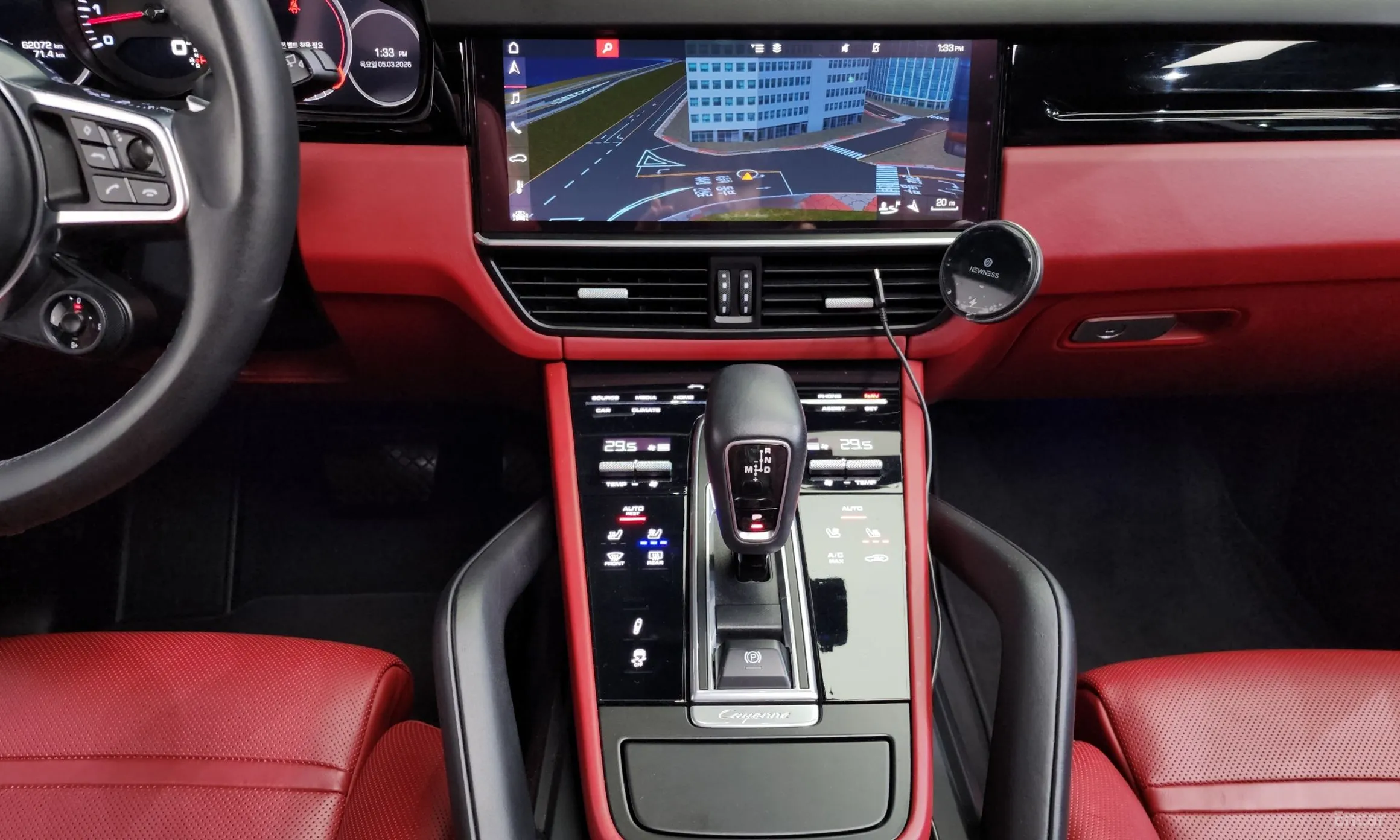 Porsche Cayenne (PO536) превью 15