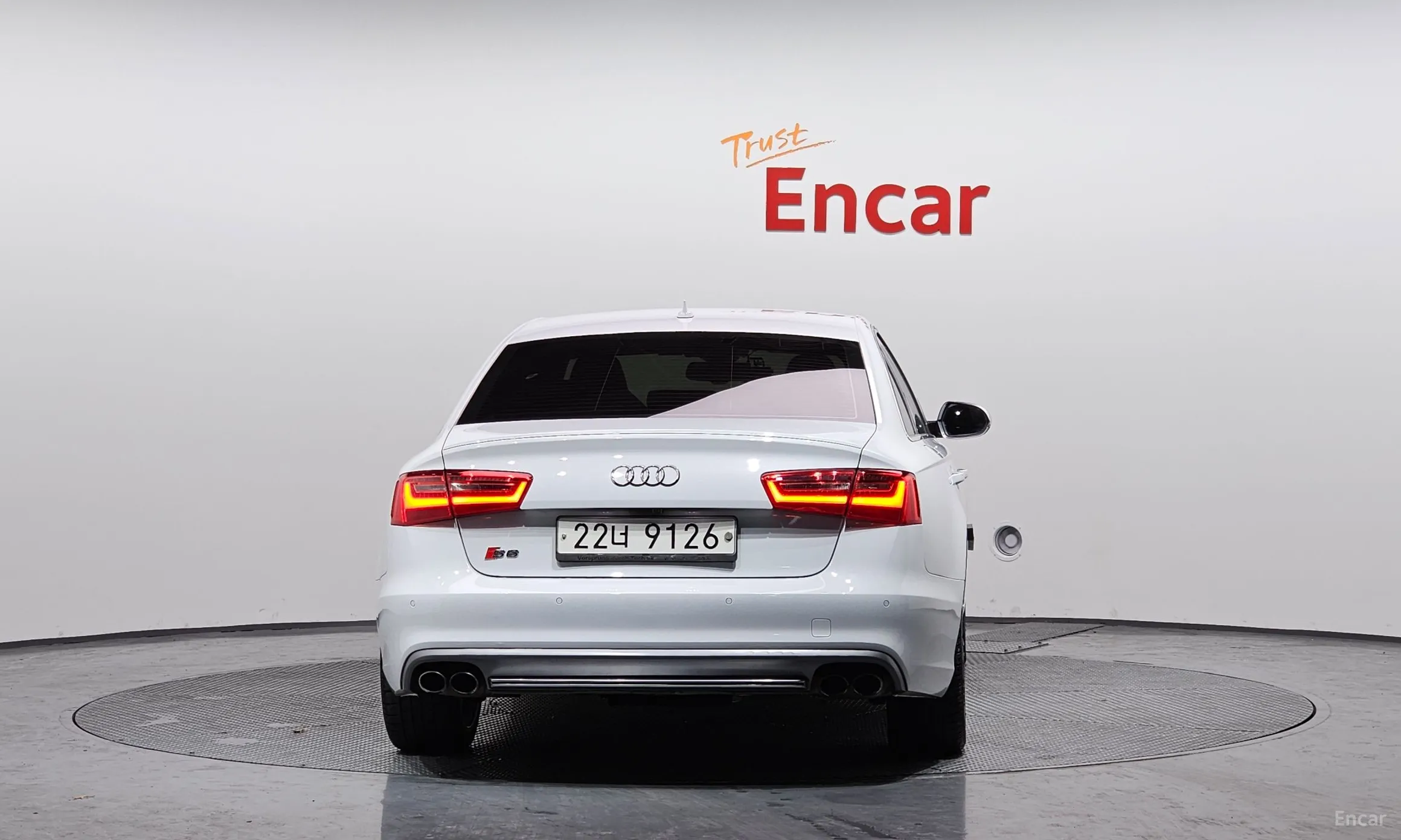 Audi S6 превью 4