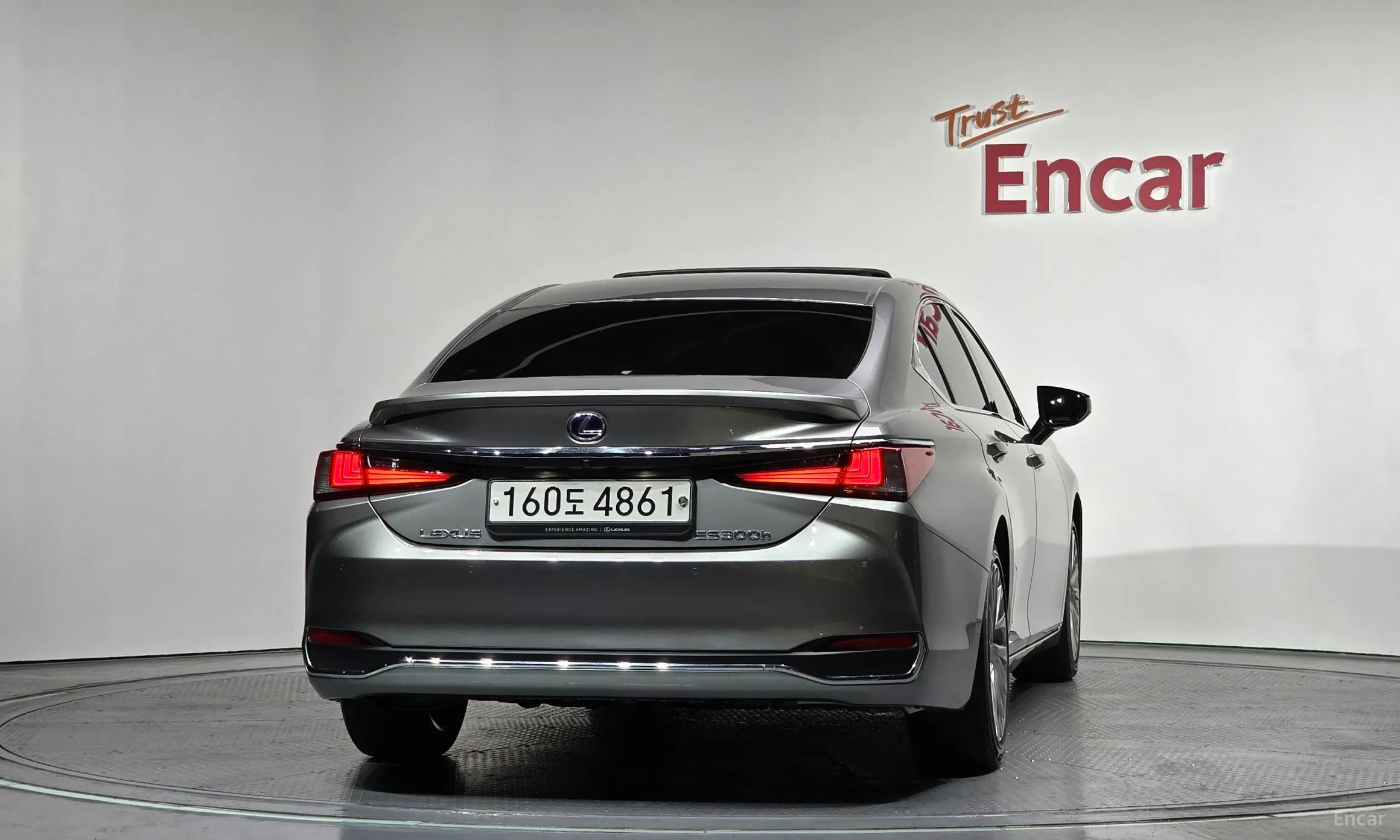 Lexus ES300h 7th Generation превью 4