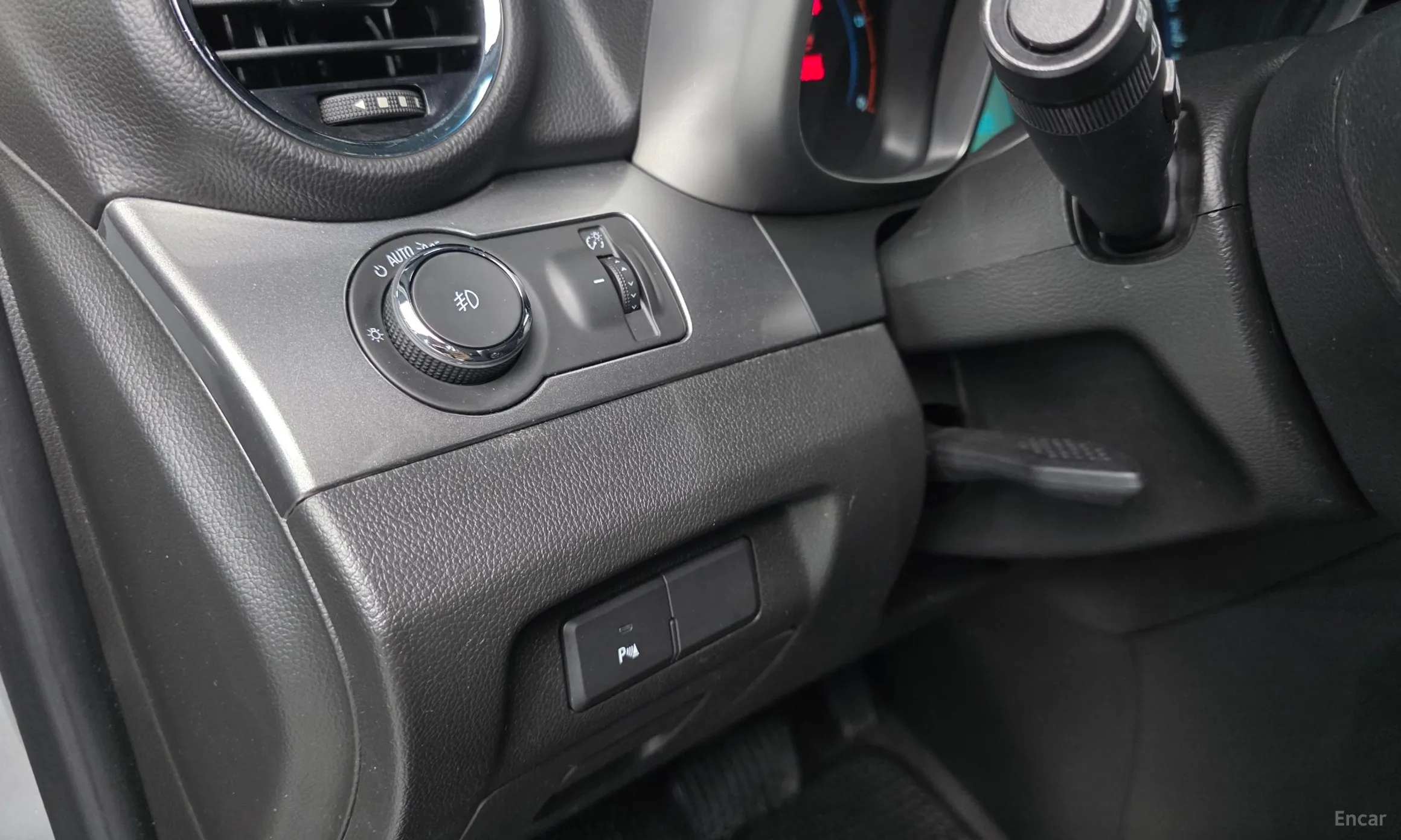 Chevrolet (GM Daewoo) Orlando превью 13