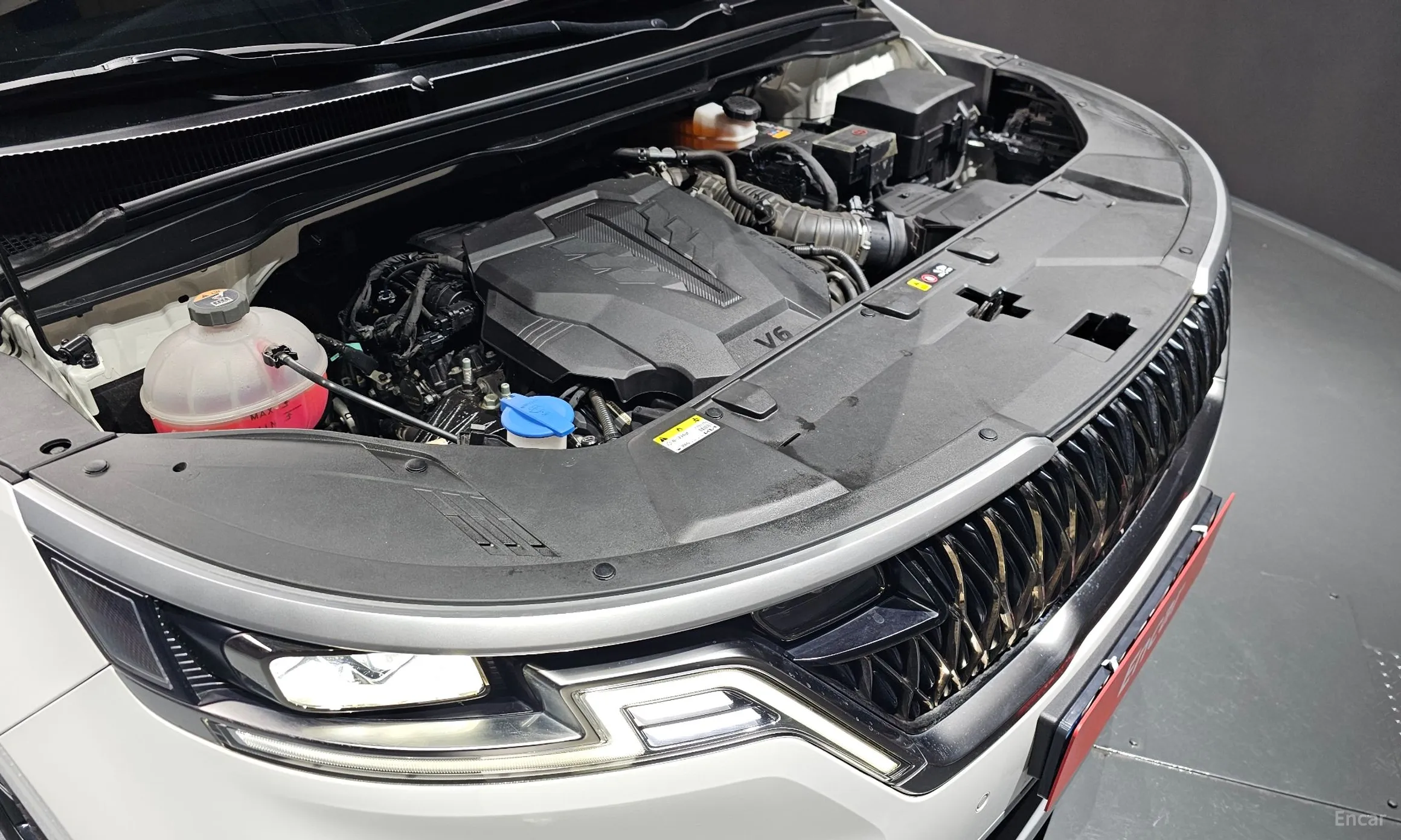 Kia Carnival Gen 4 превью 6