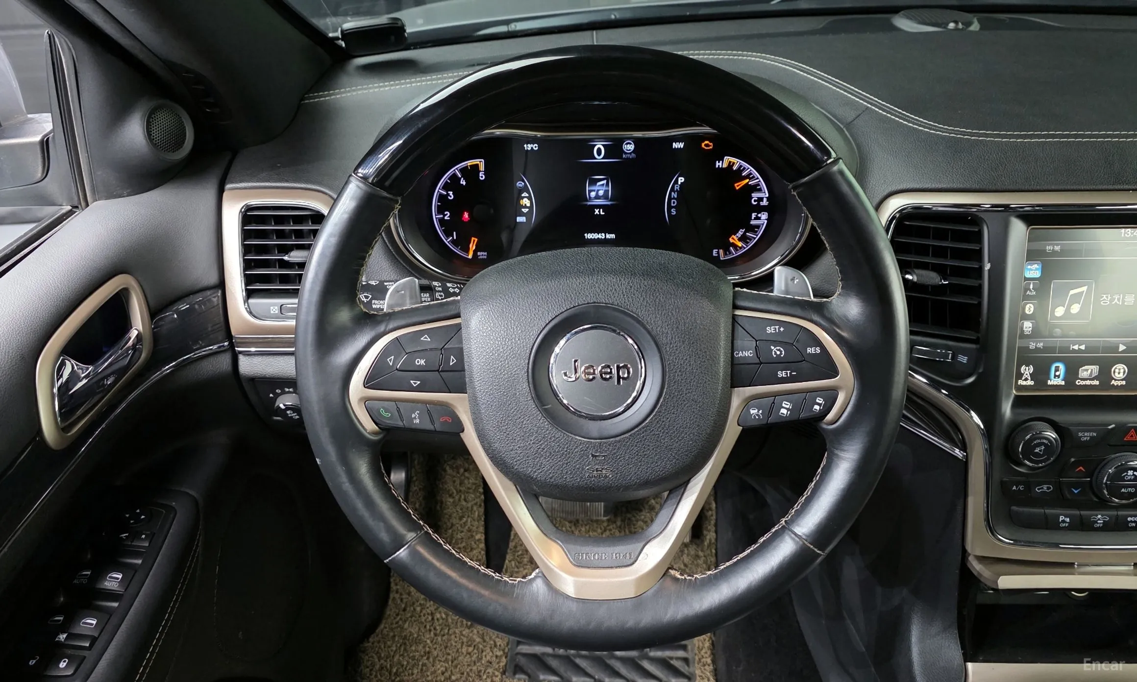 Jeep Grand Cherokee превью 16