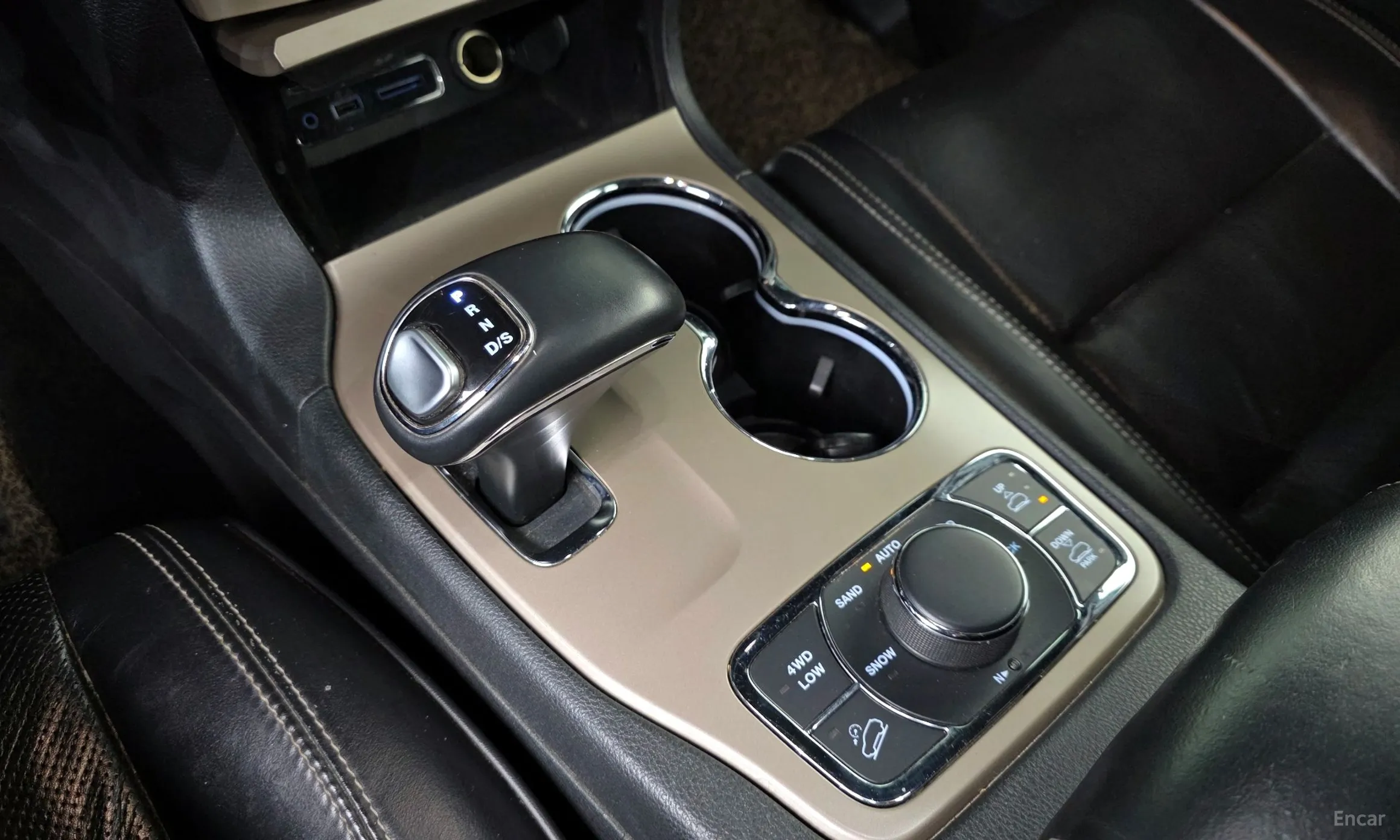 Jeep Grand Cherokee превью 9