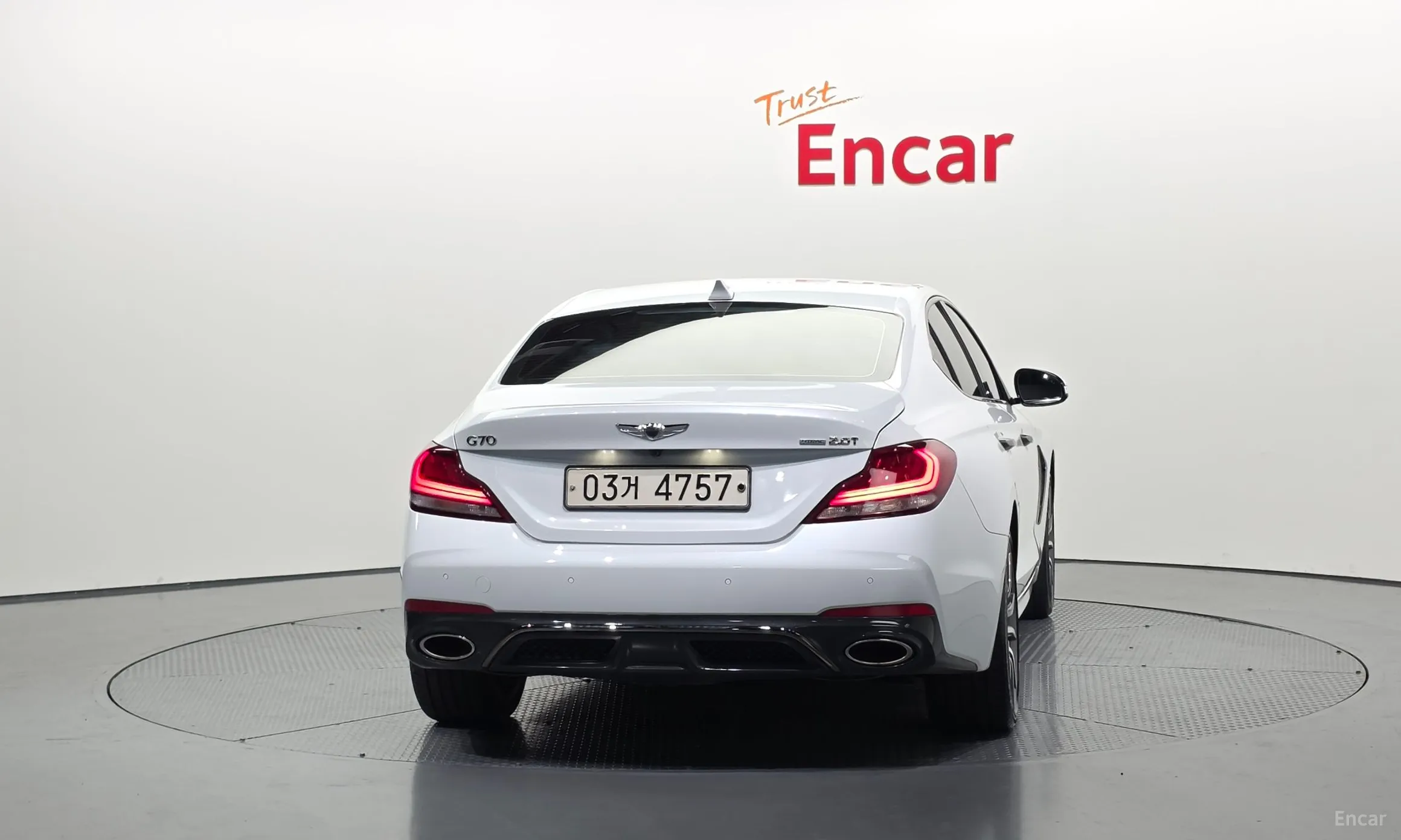Genesis G70 превью 4