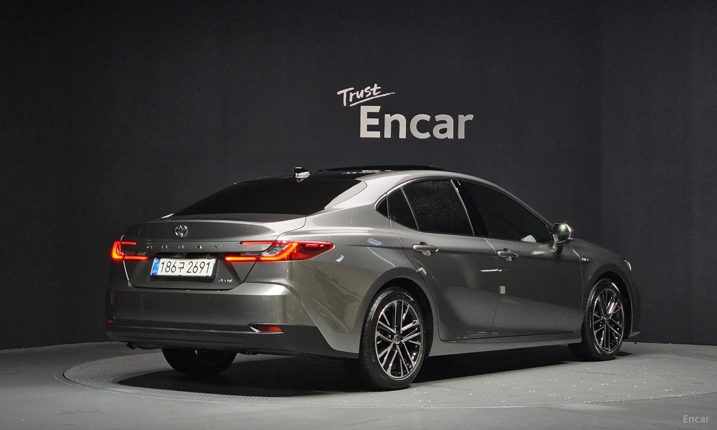 Toyota Camry (XV80) превью 2