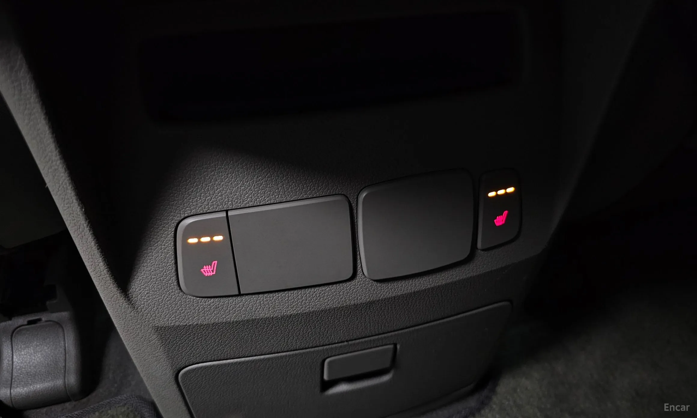 Kia Carnival превью 19