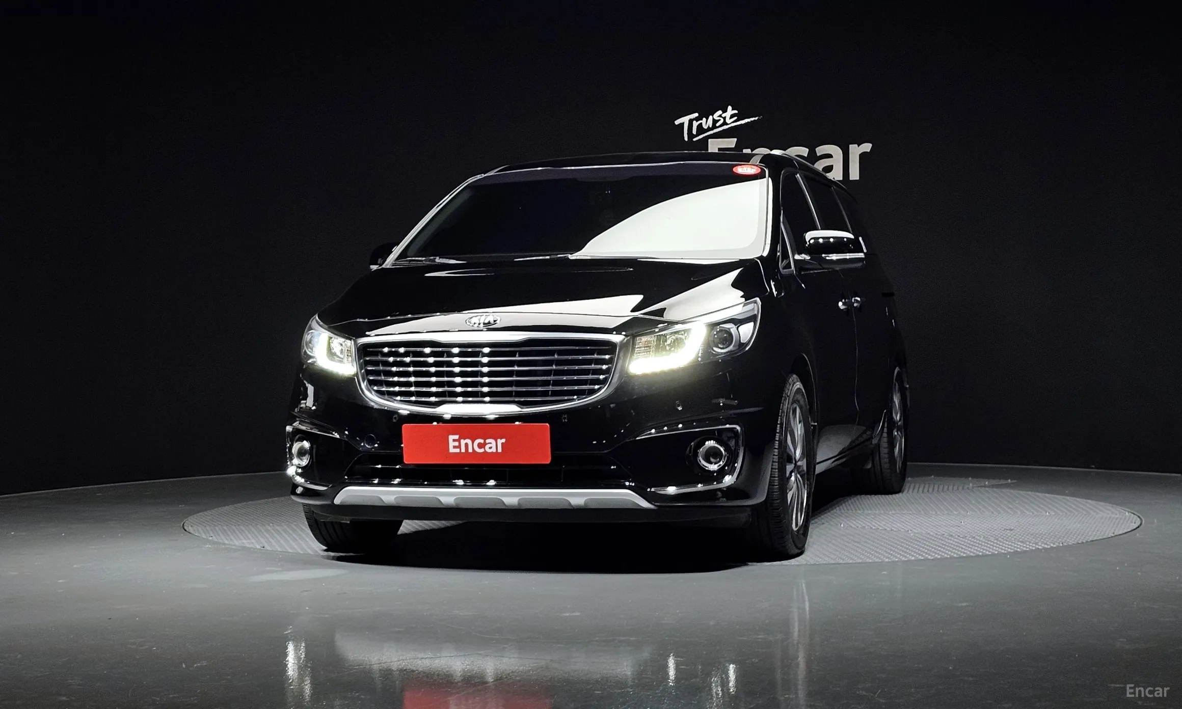 Kia Carnival превью 3