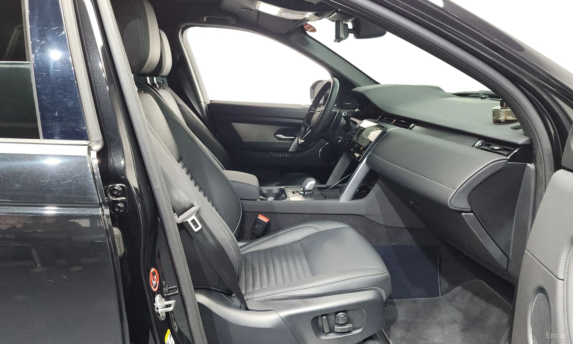 Land Rover Discovery Sports превью 11