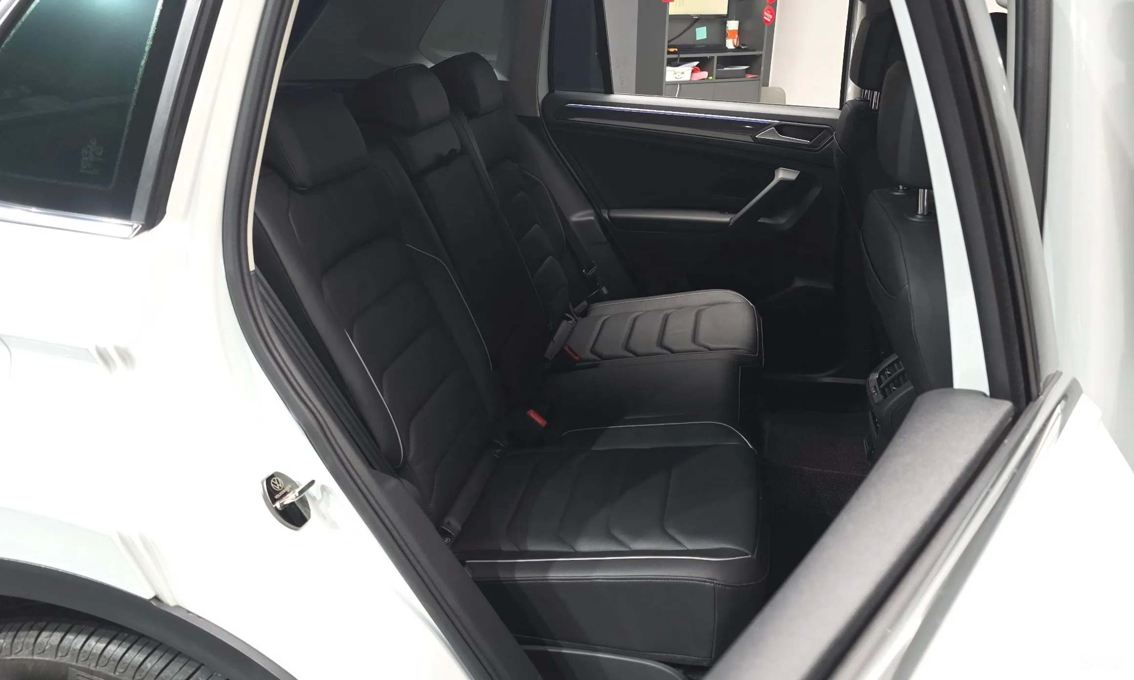 Volkswagen Tiguan 2nd Generation превью 12