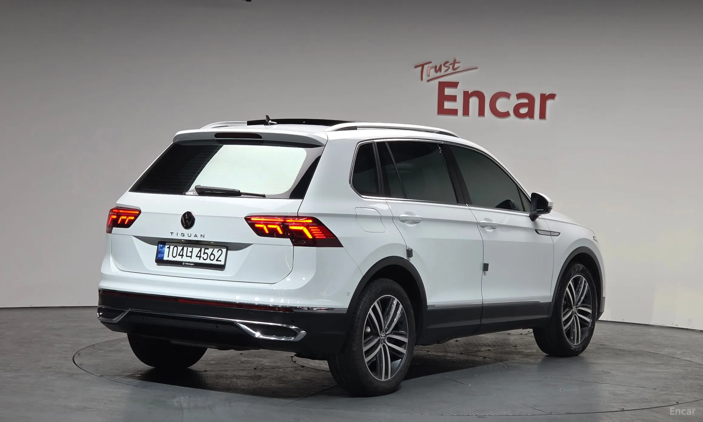 Volkswagen Tiguan 2nd Generation превью 2