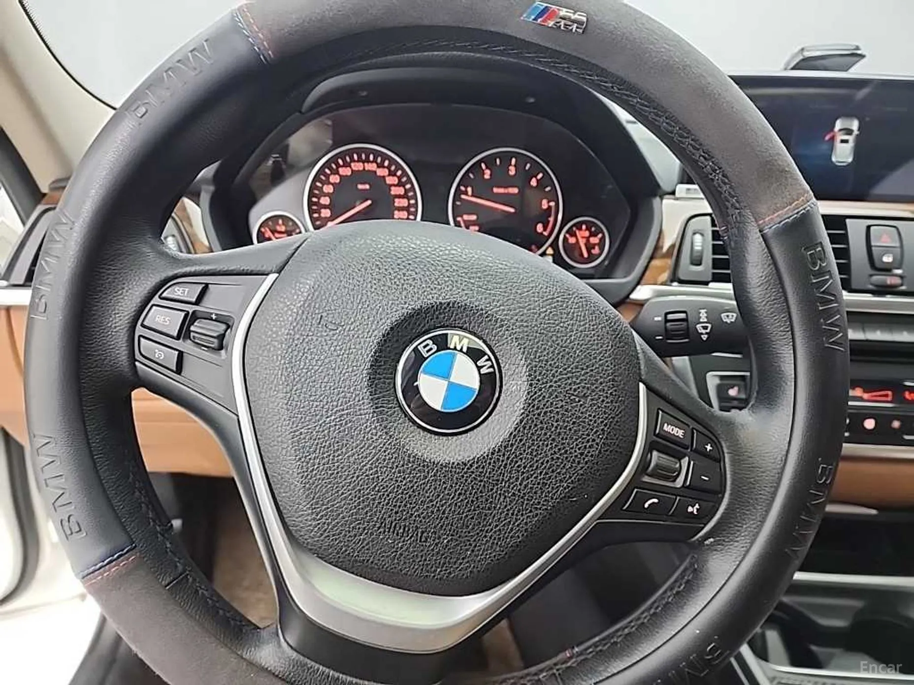 BMW 3 Series (F30) превью 8