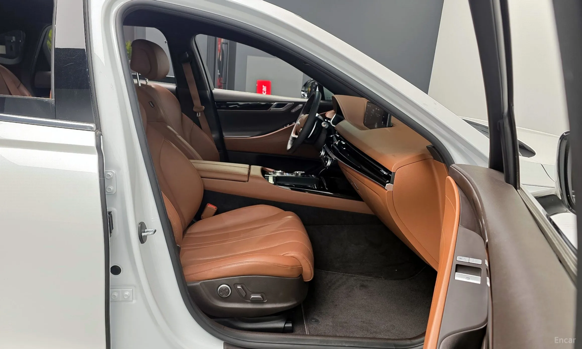 Genesis G80 (RG3) превью 11