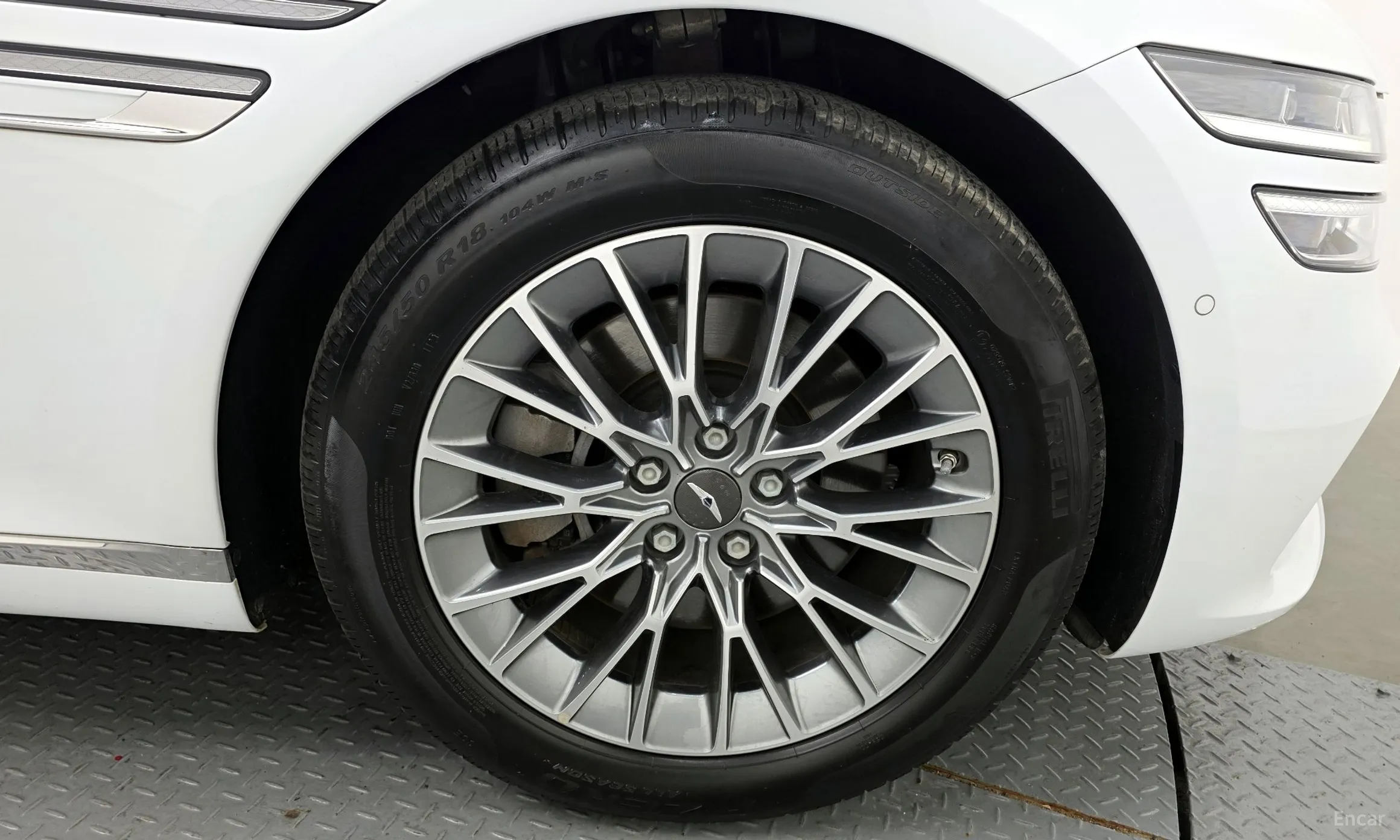 Genesis G80 (RG3) превью 5