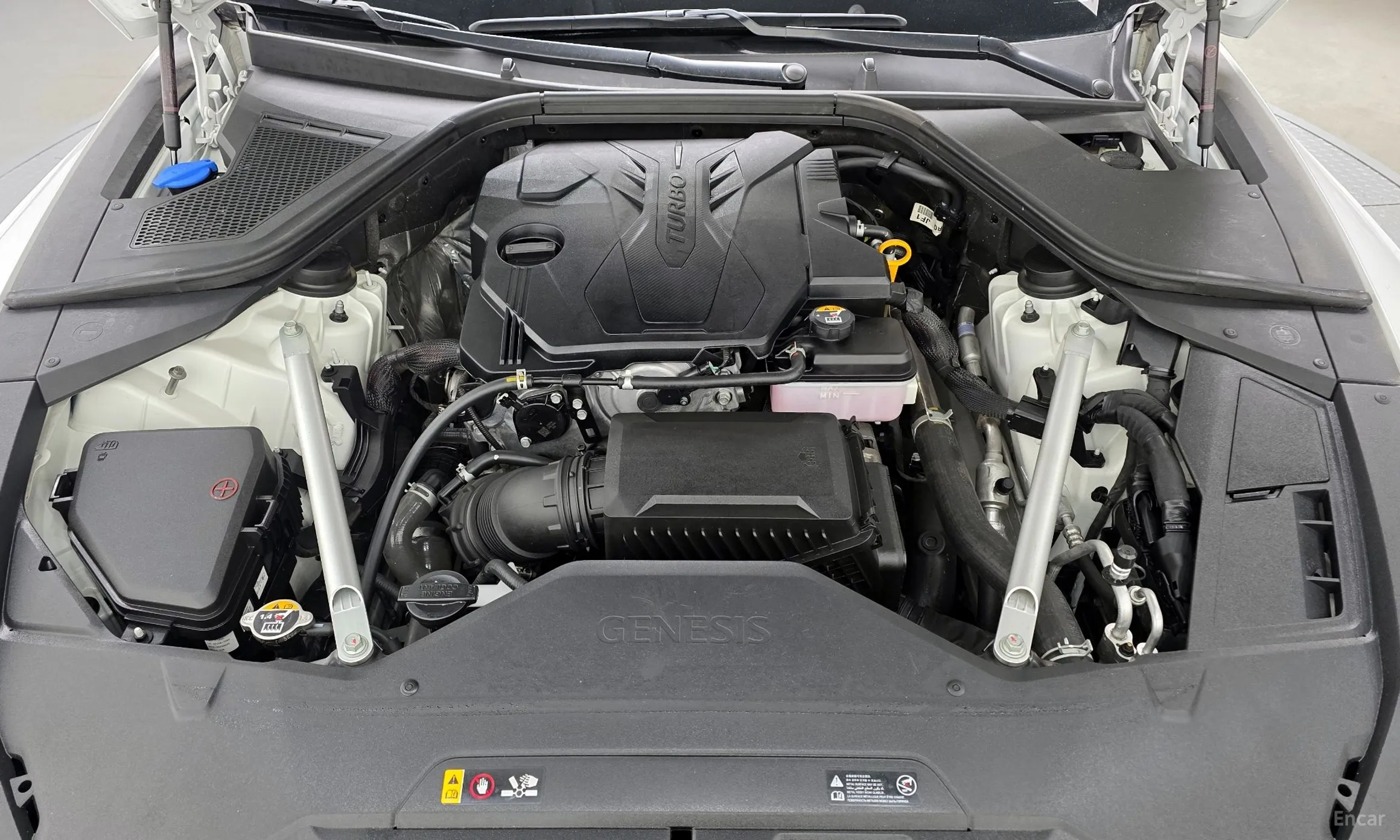 Genesis G80 (RG3) превью 6