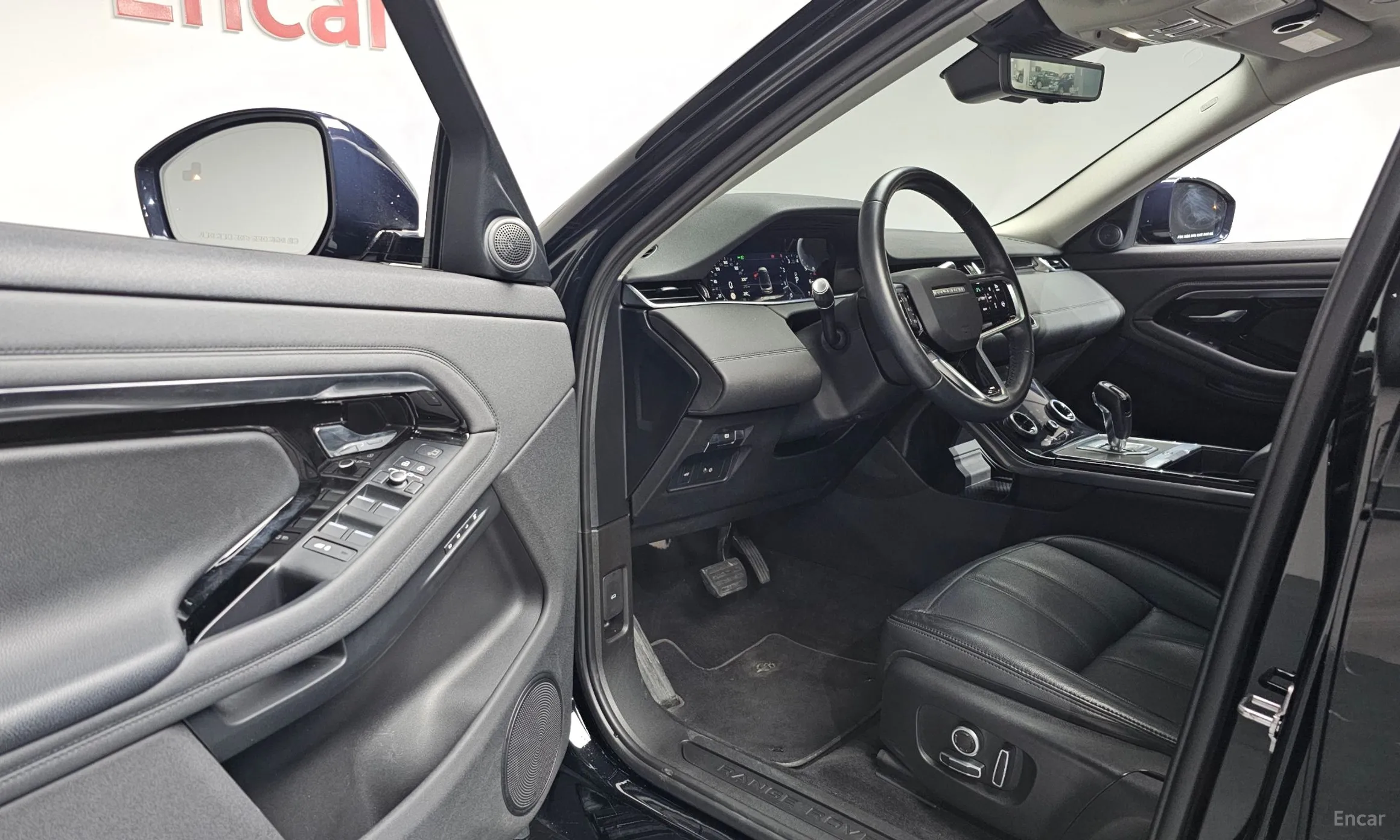 Land Rover Range Rover Evoque 2nd Generation превью 10