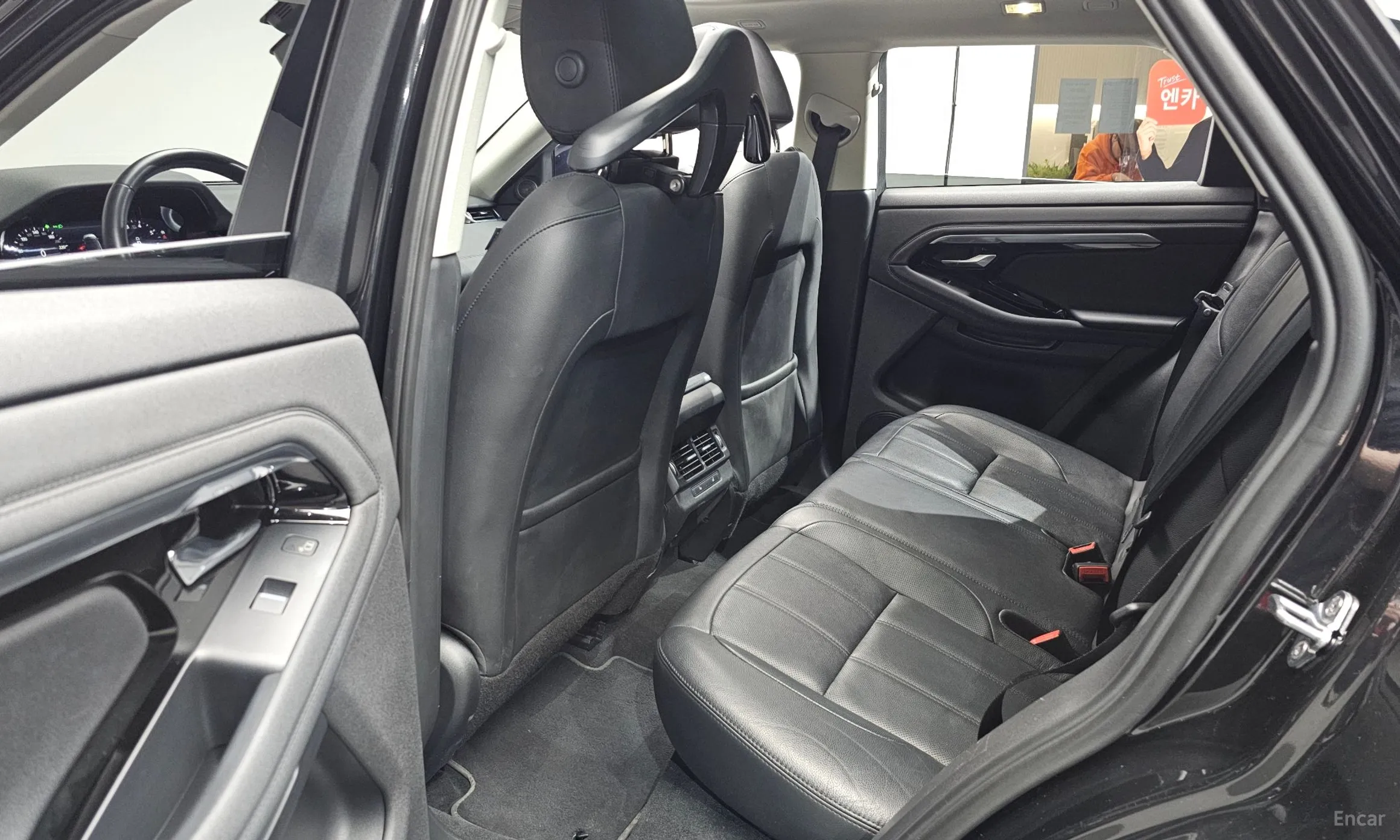 Land Rover Range Rover Evoque 2nd Generation превью 12