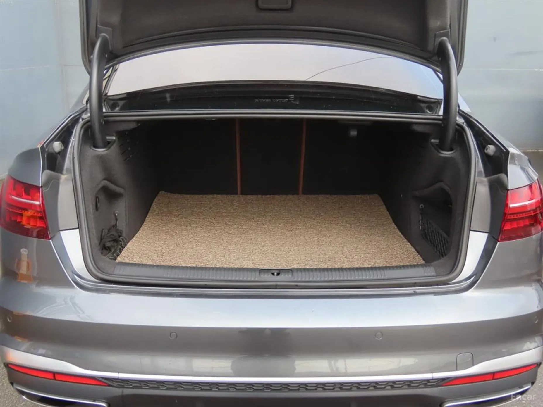 Audi A4 (B9) превью 5