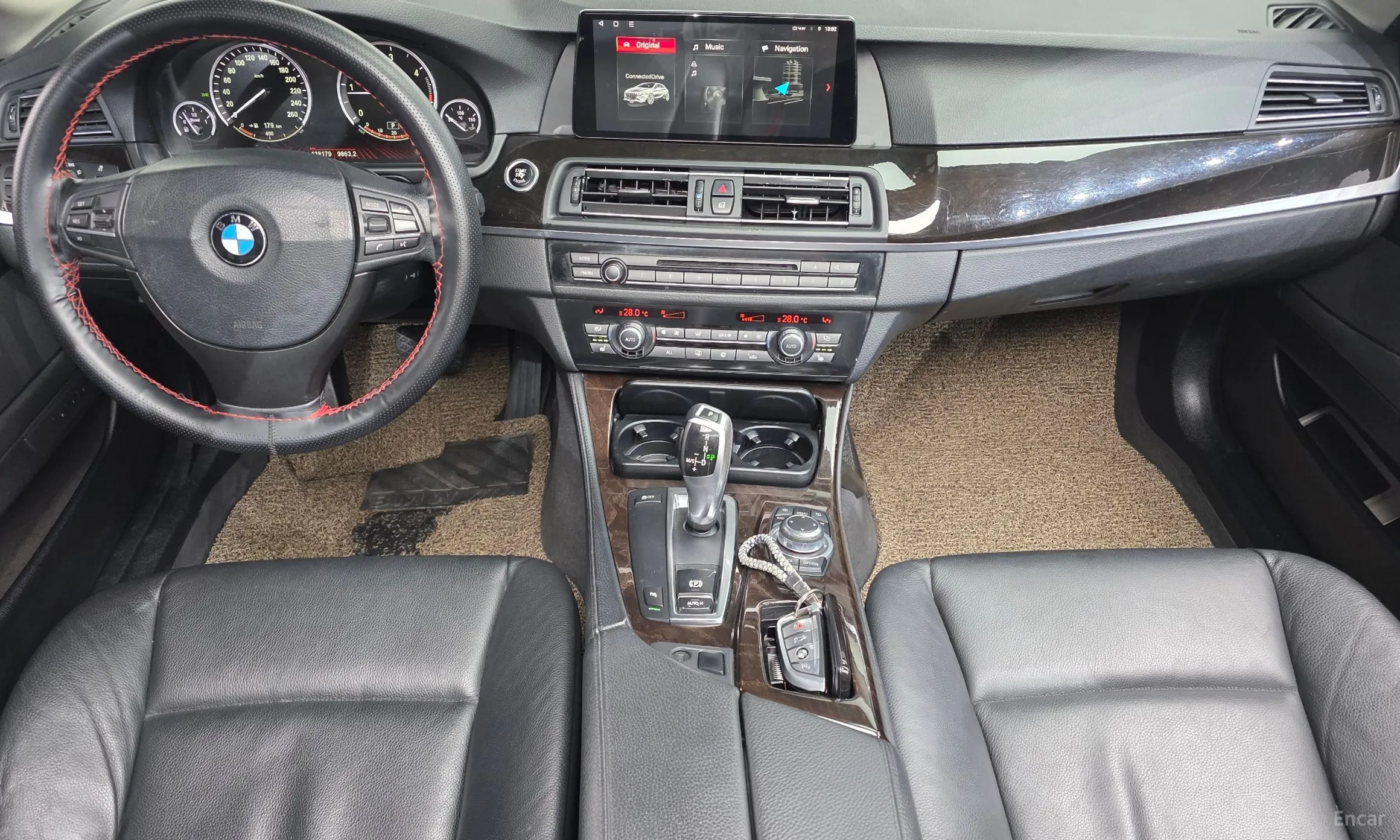 BMW 5 Series (F10) превью 7