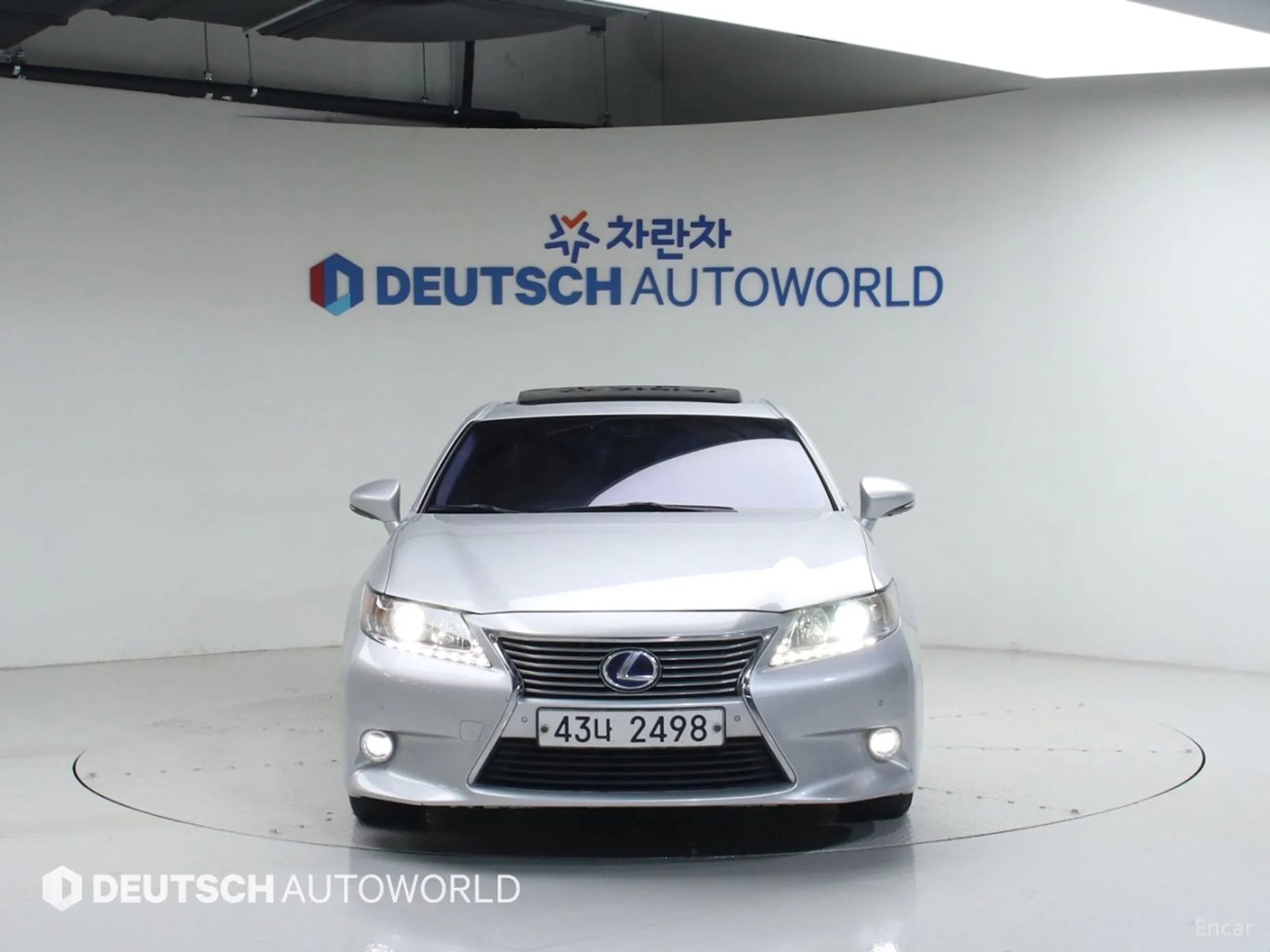 Lexus New ES300h превью 3