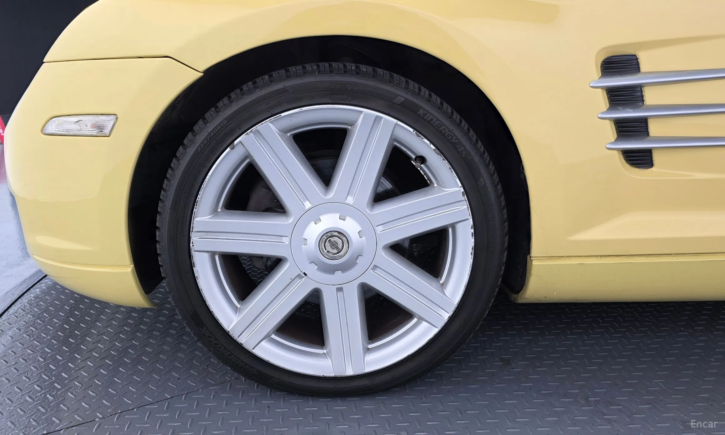 Chrysler Crossfire превью 5
