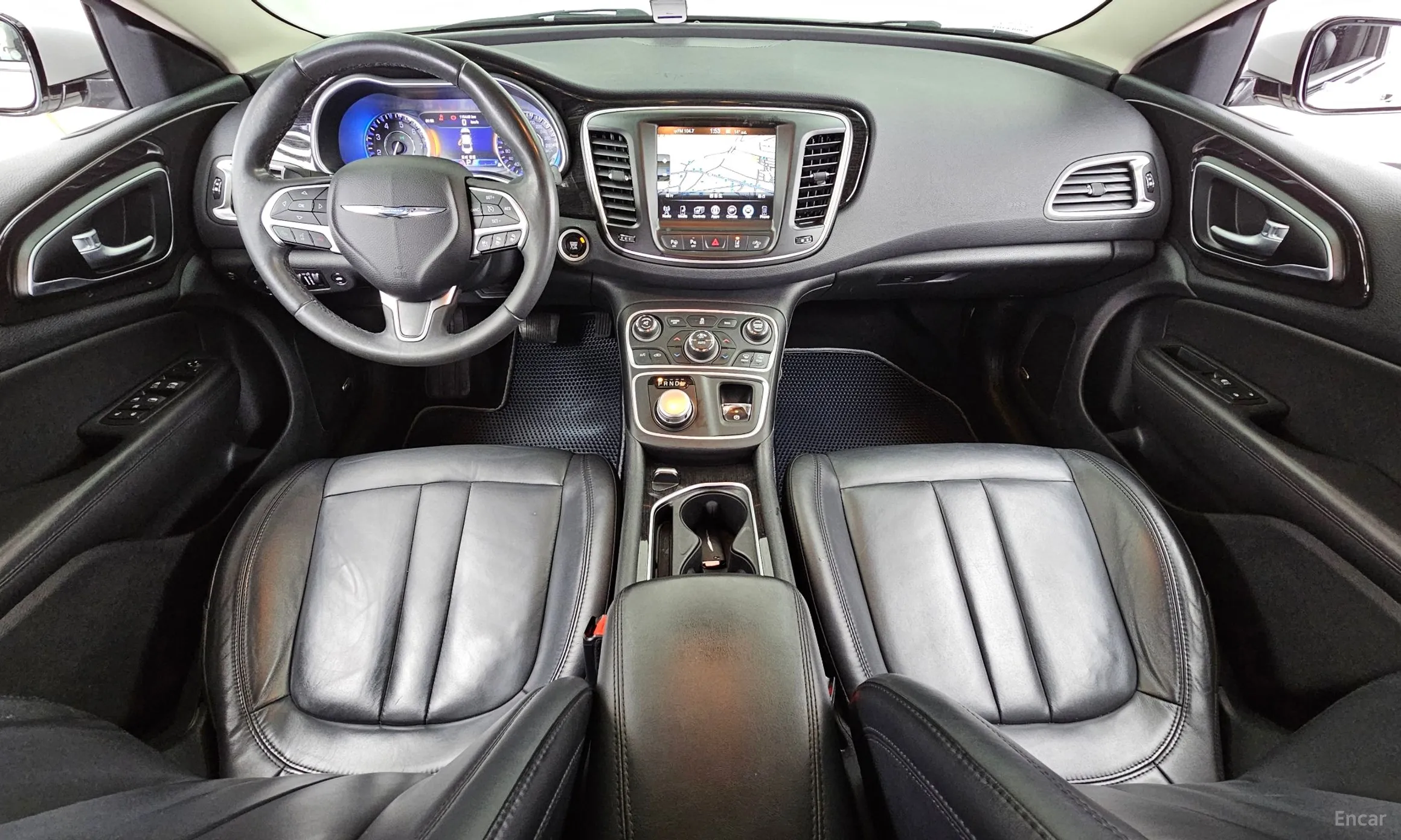 Chrysler 200 Second generation превью 7