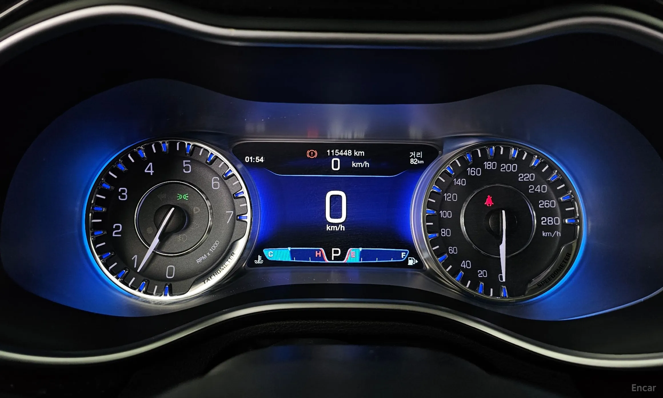 Chrysler 200 Second generation превью 8